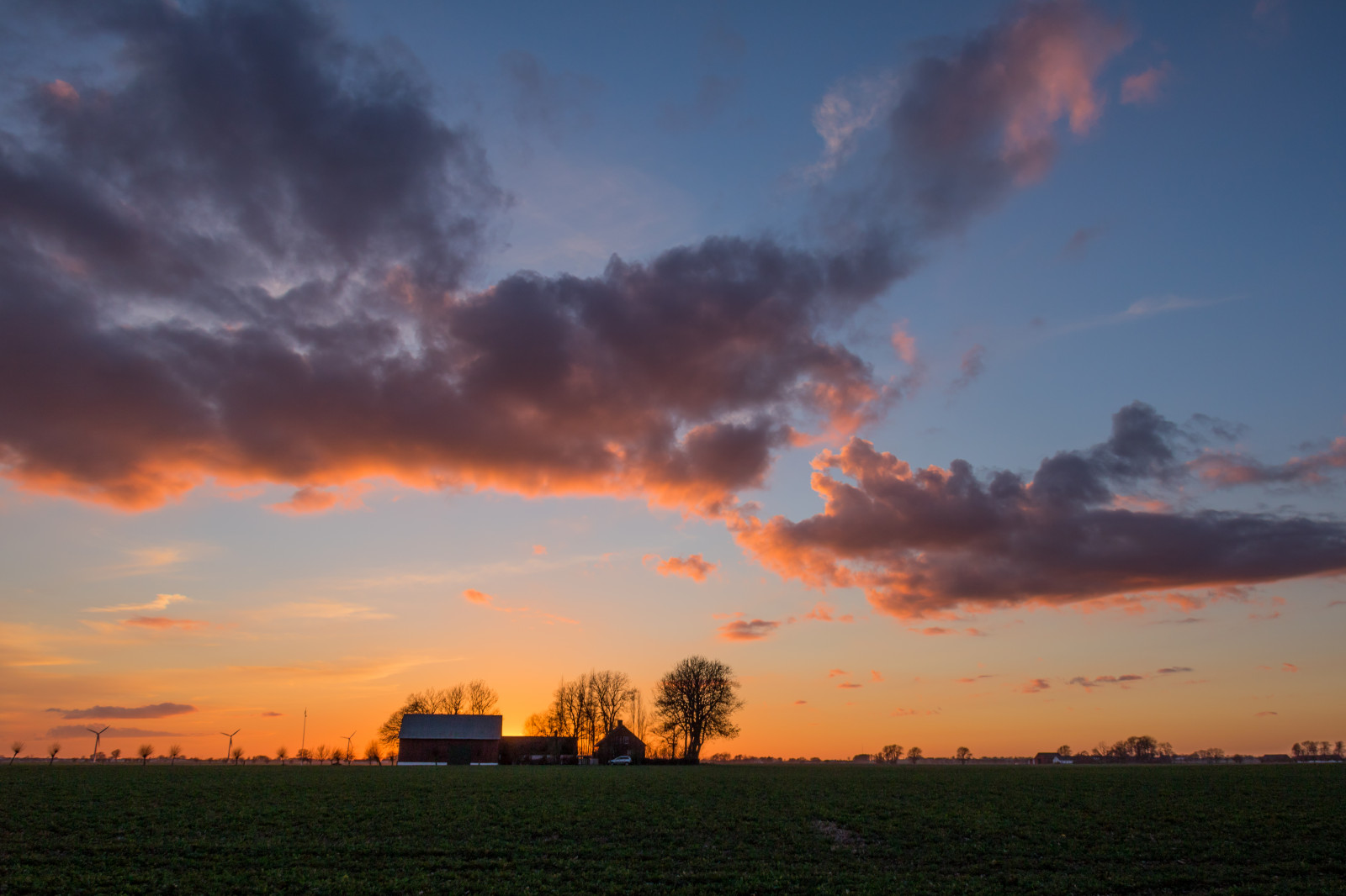 luce del sole, paesaggio, tramonto, cielo, campo, Alba, sera, mattina, orizzonte, crepuscolo, nube, alba, himmel, solnedg ng, sk ne, campagna, moln, landsbygd, s dersl TT, Landskap, pianura, prateria, ultimi bagliori, cielo rosso al mattino, fenomeno meteorologico, cumulo
