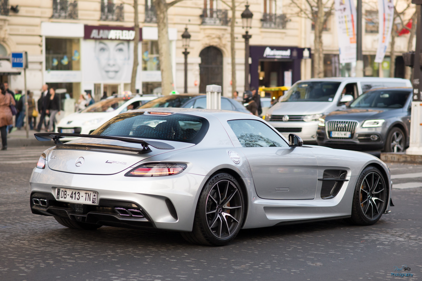 sport, auto, vozidlo, Mercedes Benz, Lamborghini, Porsche, sportovní auto, Ferrari, Maserati, Bugatti, Roadster, Mercedes Benz SLS AMG, speciale, Gallardo, GT, GT3, kolo, velký, babička, mc, Turismo, aston, Martin, superauto, 458, carrera, DB4, vitesse, Veyron, Murcielago, Aventador, stradale, pozemní vozidla, automobilového designu, automobilový exteriér, automobil make, luxusní vůz, mercedes Benz SLR McLaren