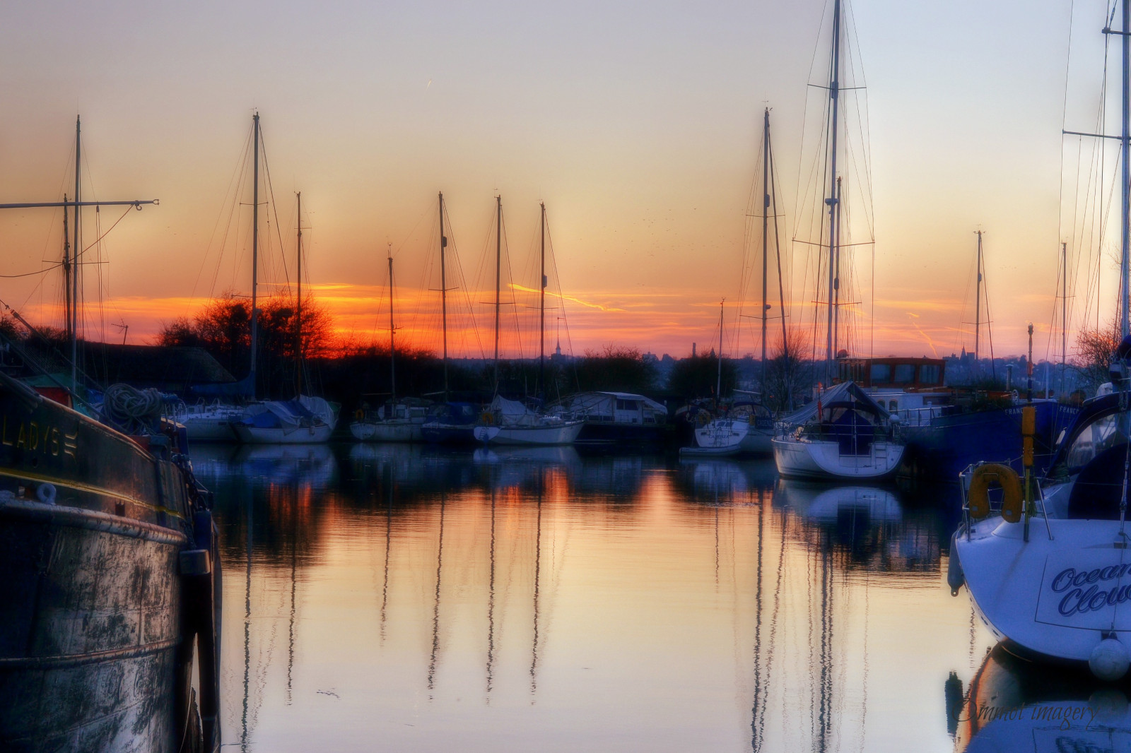 solnedgang, vand, Marina, refleksioner, både, Nikon, solnedgang, yacht, skumring, krusninger, master, Essex, heybridgebasin, D3100, ommot, ommotimagery