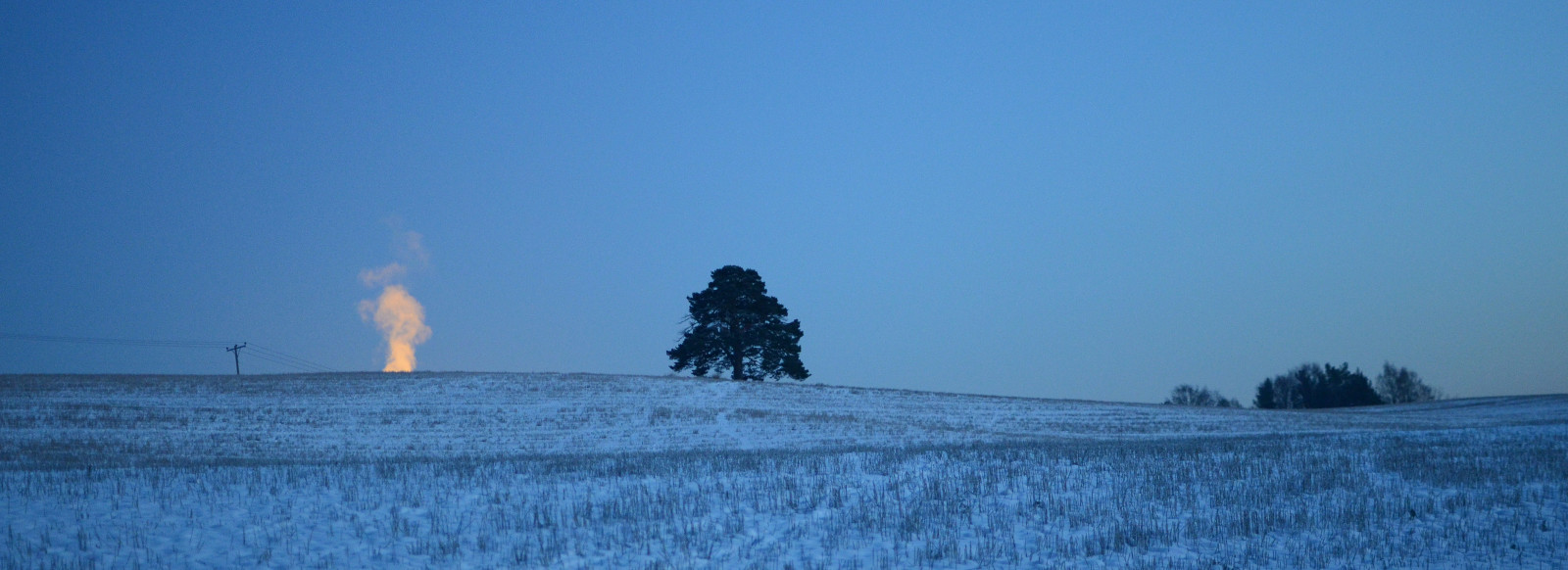 slunečnímu záření, krajina, sníh, zima, pole, kouř, modrý, Norsko, ráno, mráz, horizont, Nikon, zmrazení, světlo, strom, hora, počasí, svítání, sezóna, D7000, Vinter, nikond7000, licht, highiso, lheurebleue, atmosférický jev, thebluehour, Skedsmokorset, Akershus, dieblauestunde, 35mm18, denbl timen
