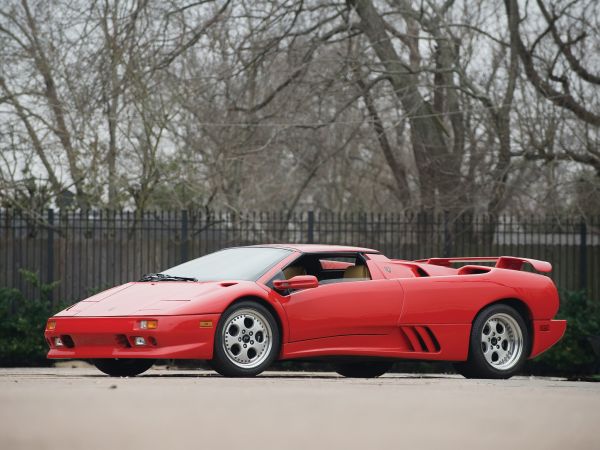 Lamborghini Countach,lamborghini sports car,Italy,red,side view