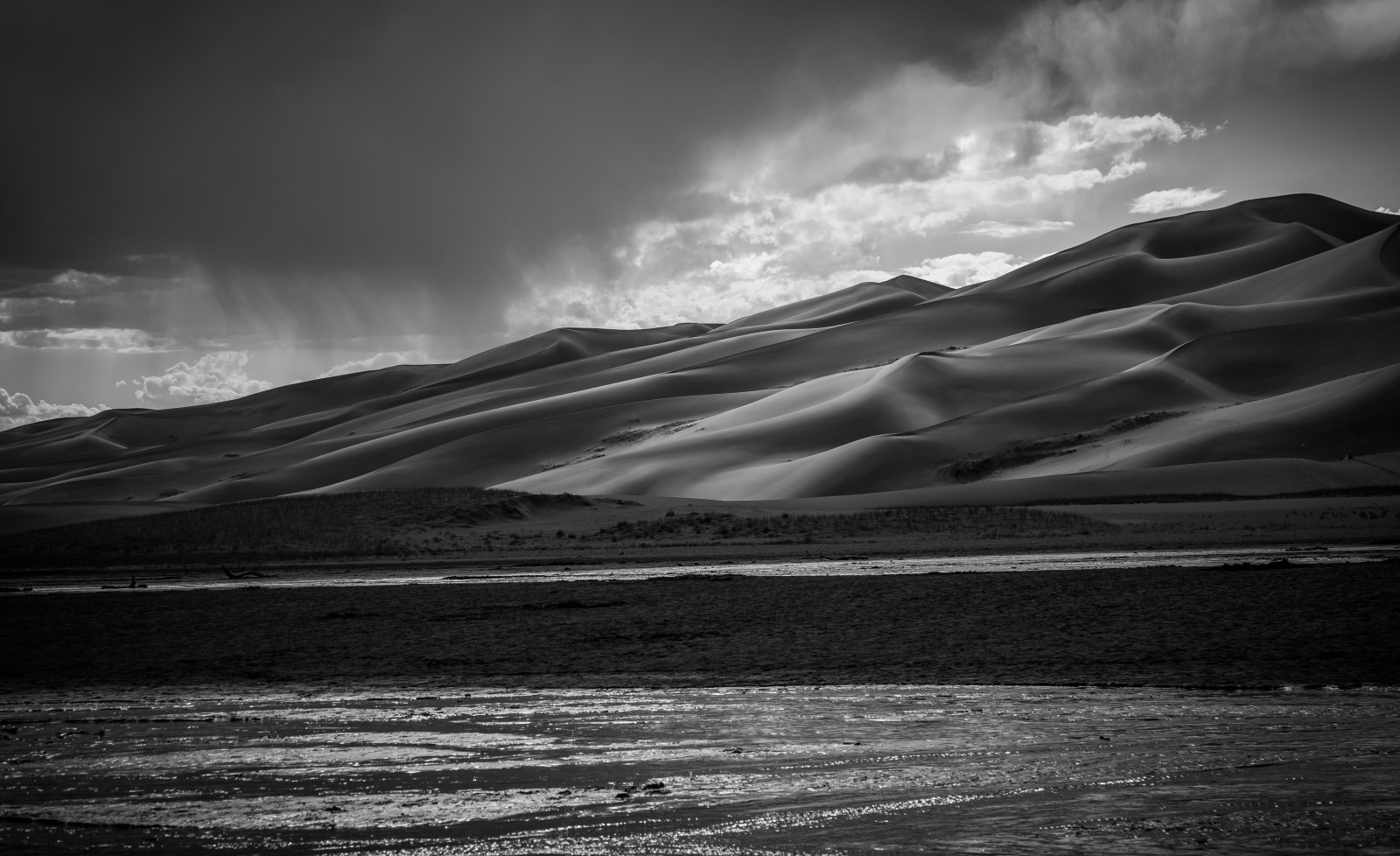 sunlight, white, black, monochrome, sea, rock, nature, sand, reflection, sky, photography, coast, horizon, atmosphere, light, cloud, mountain, ocean, wave, darkness, atmospheric phenomenon, black and white, monochrome photography