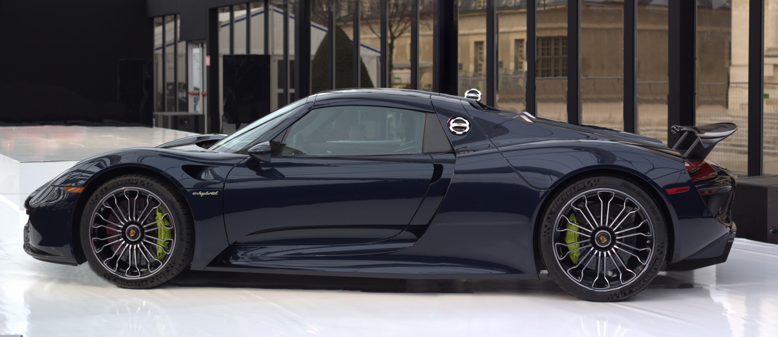 auto, vozidlo, fotografování, modrý, Kánon, Porsche, technika, Paříž, sportovní auto, pneumatika, voiture, výkon auta, Lotus, exotický, Spyder, Lotus Evora, 918, 2014, Pojem, flickr, kolo, cars, super, bleu, okraj, špinění, superauto, skvělý, D600, worldcars, sportscars, tramvaje, puntíkovaný, sportovní auto, bod, Hyperauta, drahý, pozemní vozidla, automobilového designu, automobilový exteriér, závodní auto, luxusní vůz, motorové vozidlo, automotive pneumatiky, osobní luxusní automobil, auto part, Invalidovna, kola z lehkých slitin, worldofcars, Parissupercars, automotive wheel system