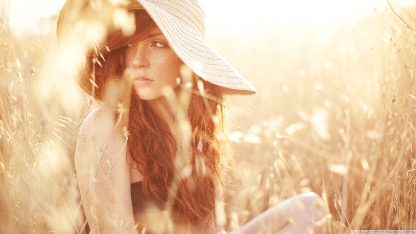 luz solar, mulheres, Ruiva, modelo, cabelo longo, fotografia, emoção, Primavera, pele, trigo, outono, menina, beleza, estação, olho, Loiro, sessão de fotos, órgão, fechar-se, Família da grama