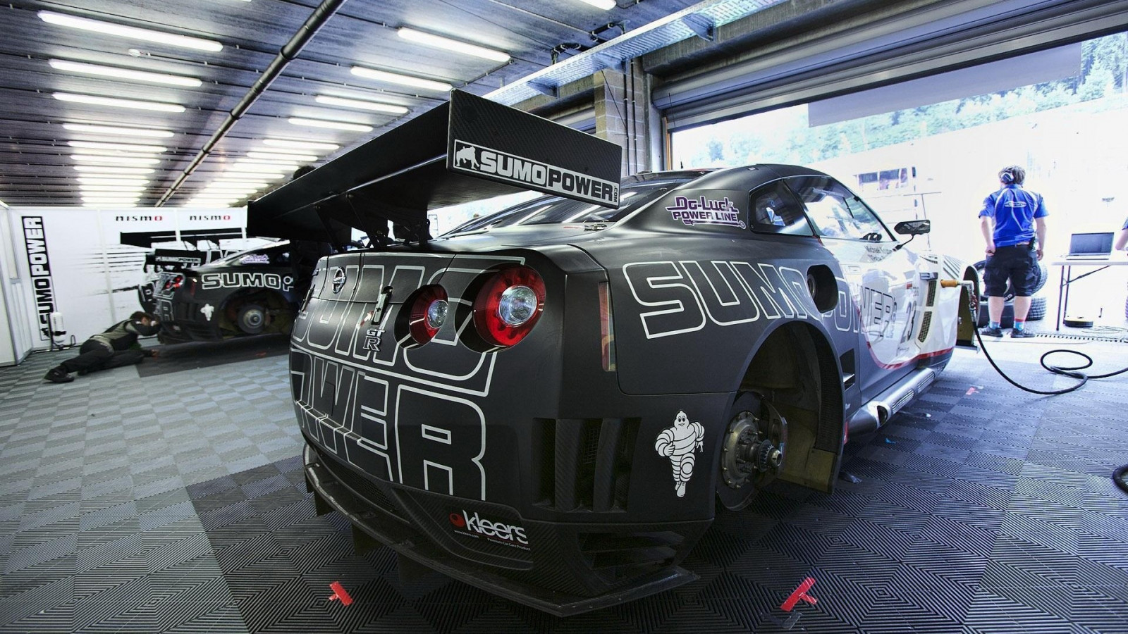 auto, vozidlo, Nissan, sportovní auto, Nissan panorama GT R R35, Nissan GT R, GT R, kolo, superauto, 1920x1080 px, pozemní vozidla, automobilového designu, závodní auto, automobil make, luxusní vůz, závodiště, auto show