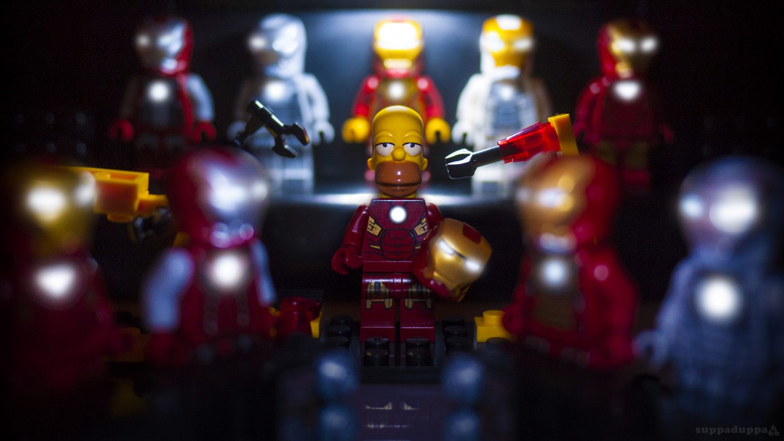 hračky, noc, robot, LEGO, Hračka, tma, zázrak, toyphotography, Železný muž, akční figurka, akční figurky, Avengers, homer, tonystark, toycrewbuddies, Toyphoto, Simpsonovi
