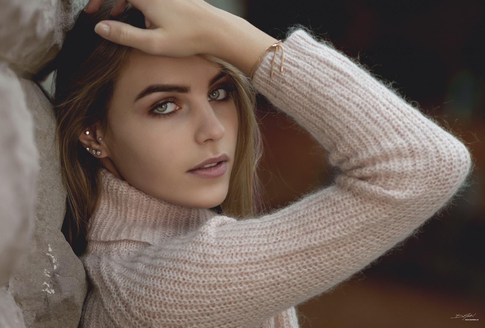 sweater with hands on it