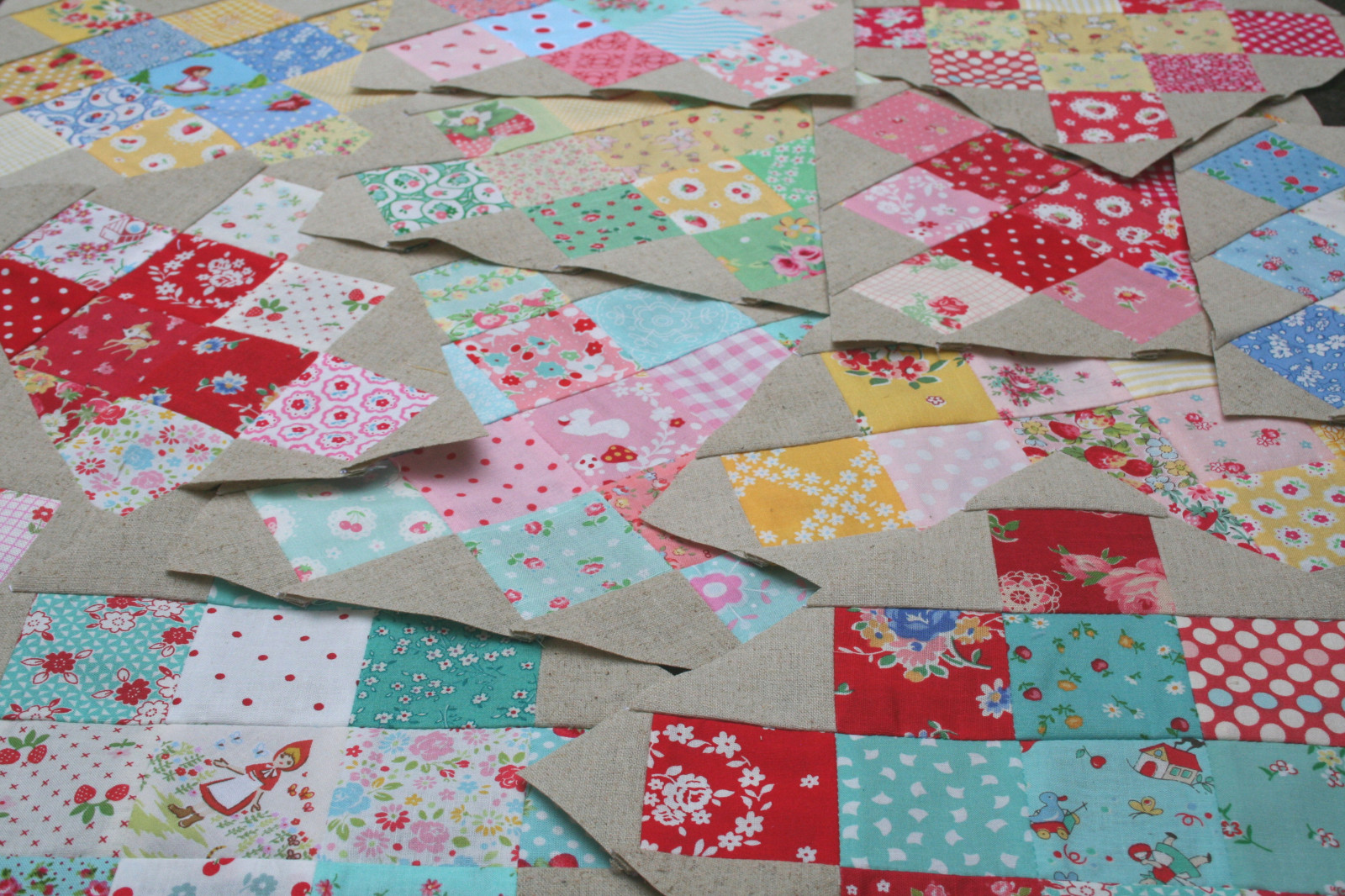 růžový, žlutý, japonský, aqua, puntíky, Feedsack, Grannysquares, Quiltalong, Tickingstripes, Atsukomatsuyama, Starredbarncored