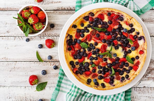 cake, fruit, food, berries, strawberries, sweets