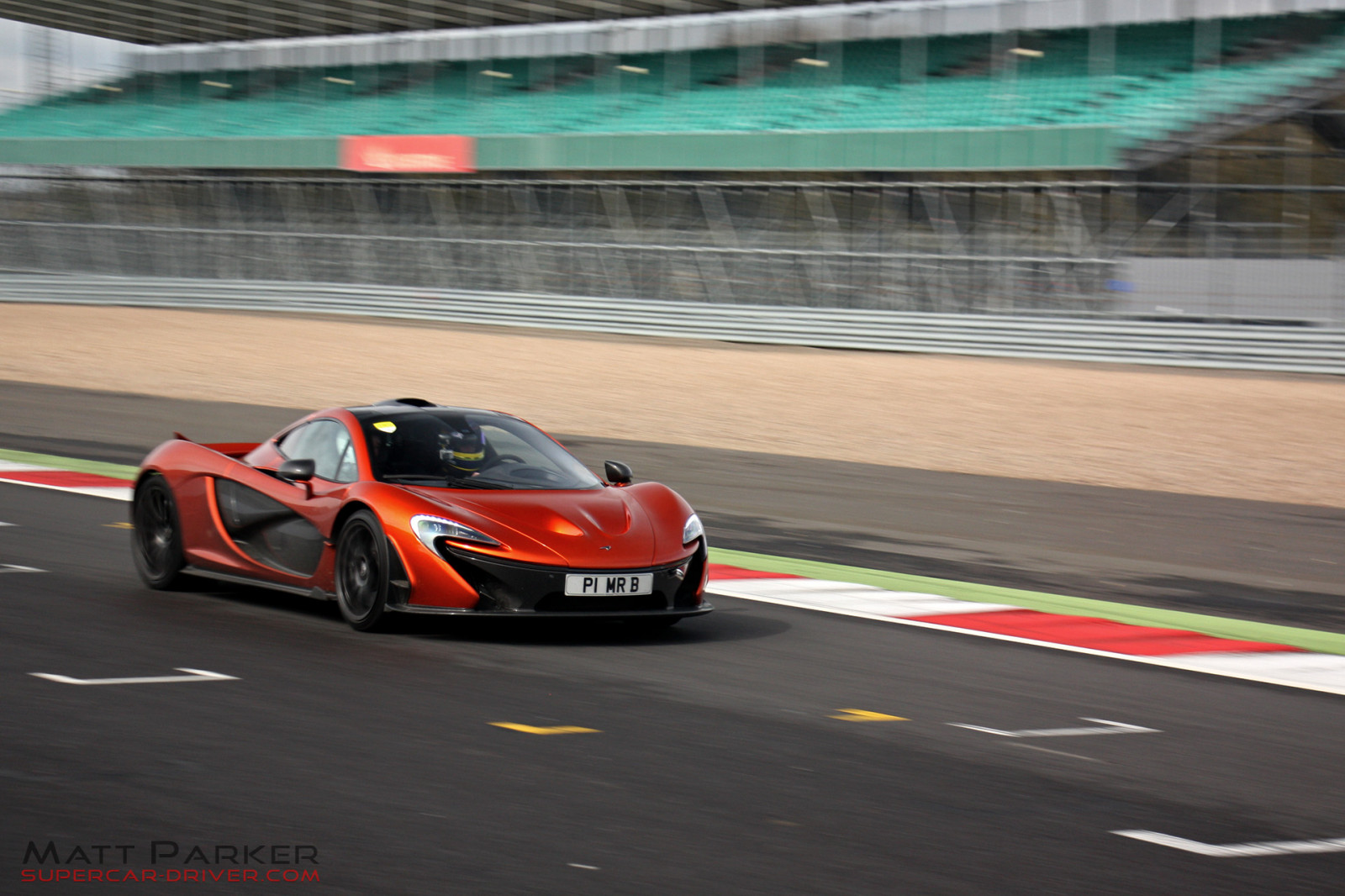 ส้ม, พอล, ภูเขาไฟ, ติดตาม, แฝด, แข่งรถ, เทอร์โบ, Silverstone, McLaren, Bailey, ไฮบริด, V8, p1, แรงม้า, Hypercar