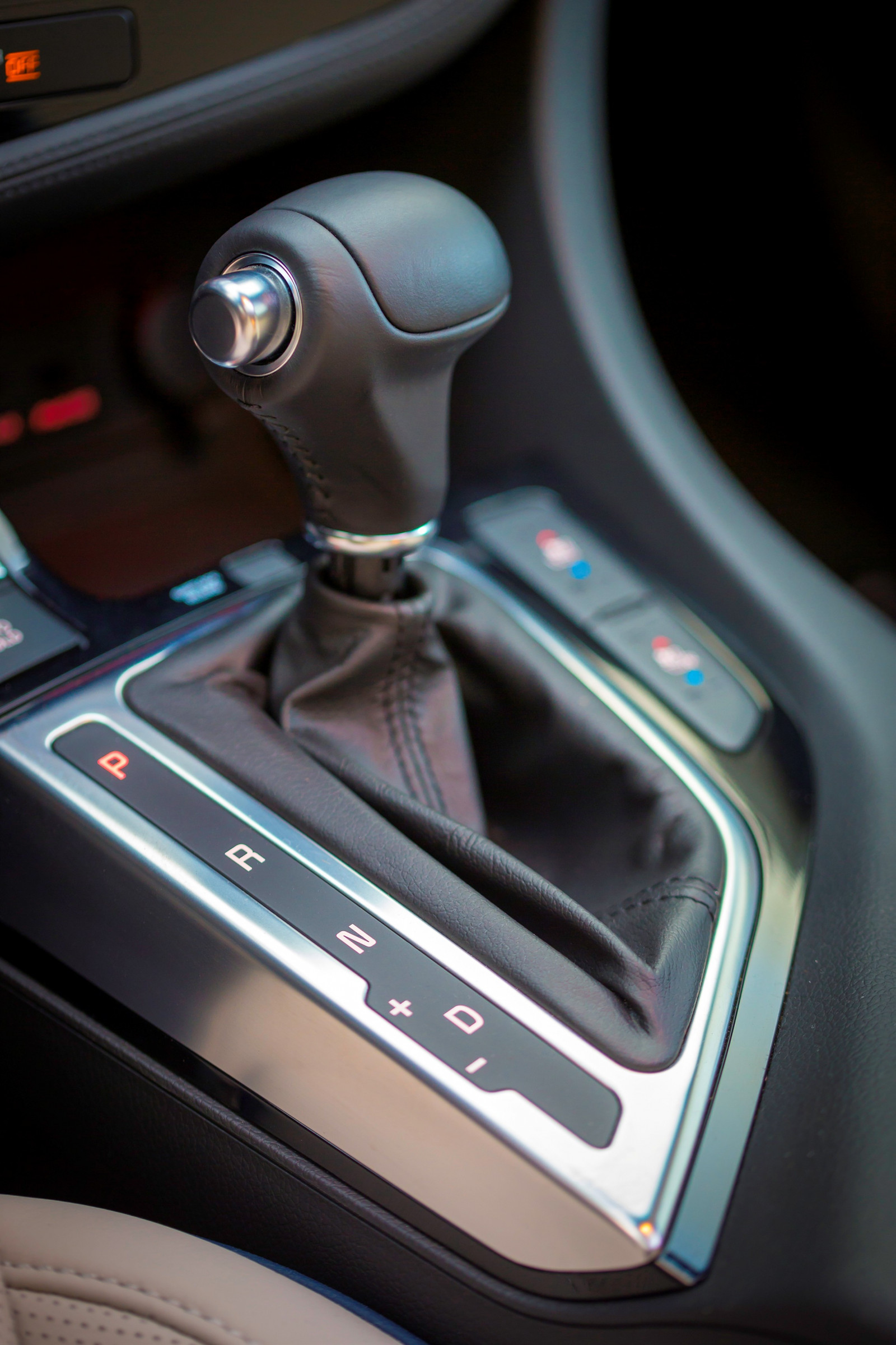 auto, BMW, vozidlo, sportovní auto, 2015, volant, limuzína, Kia, netcarshow, netcar, obrázky vozidel, photo auto, Optima Hybrid, kolo, superauto, pozemní vozidla, automobilového designu, automobilový exteriér, automobil make, luxusní vůz, rodinný vůz, výkonné auto, sportovní užitkové vozidlo, řízení part