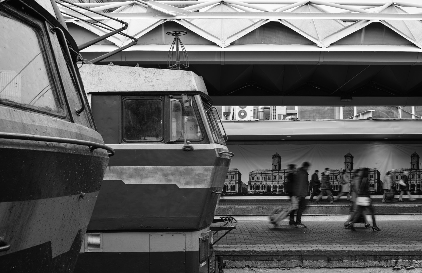 bílý, Černá, černobílý, město, ulice, vozidlo, fotografování, doprava, dp2m, příběhy, Černý a bílý, monochromatické fotografování, veřejná doprava