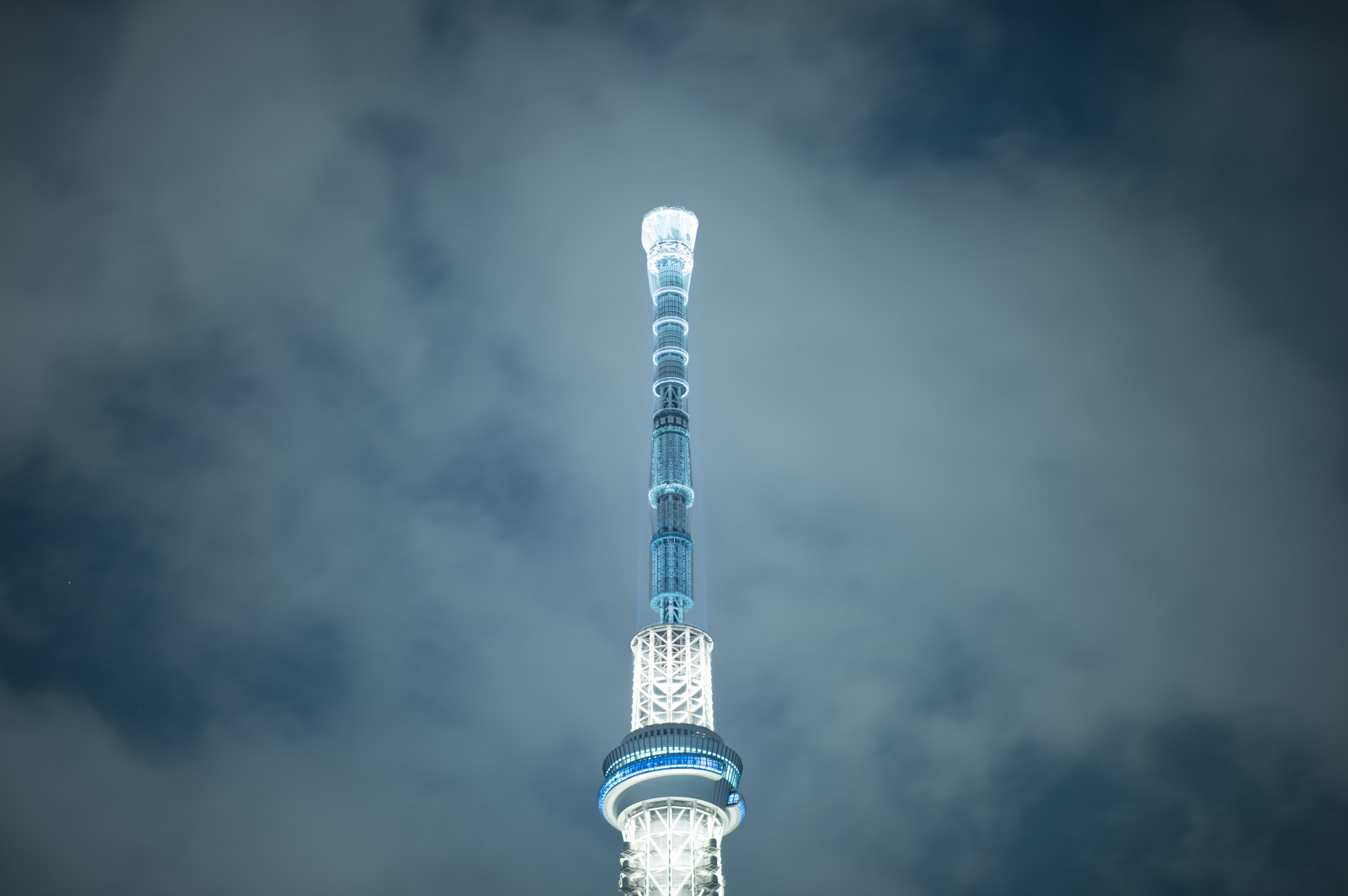 Japan, nat, arkitektur, vand, afspejling, himmel, skyskraber, blå, tårn, atmosfære, Nikon, Tokyo, Jp, Skytree, lys, Sky, NIKKOR, belyst, belysning, belysning, iki, milepæl, Tokyo Skytree, afs105mmf14eed, afsnikkor105mmf14eed, df, atmosfære af jord