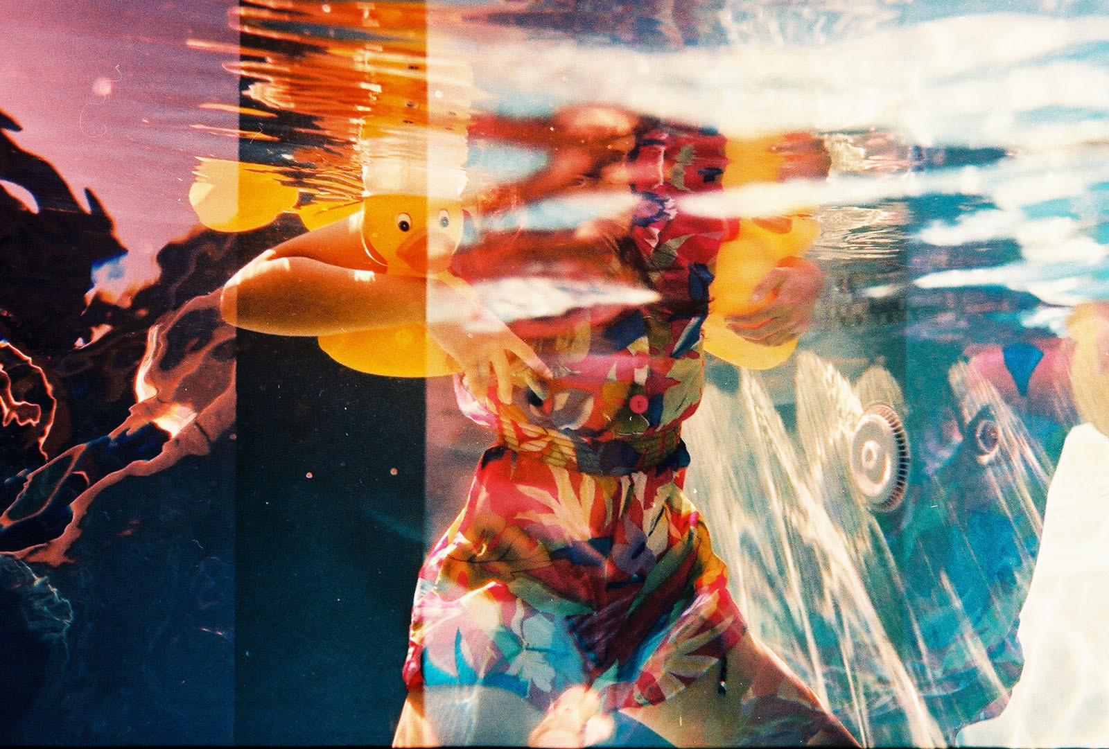 žena, film, bazén, plavání, lomo, Lka, crossprocessed, Pod vodou, rubberducky, chyba, hollywoodhills, kozy, krabunderwaterhousing