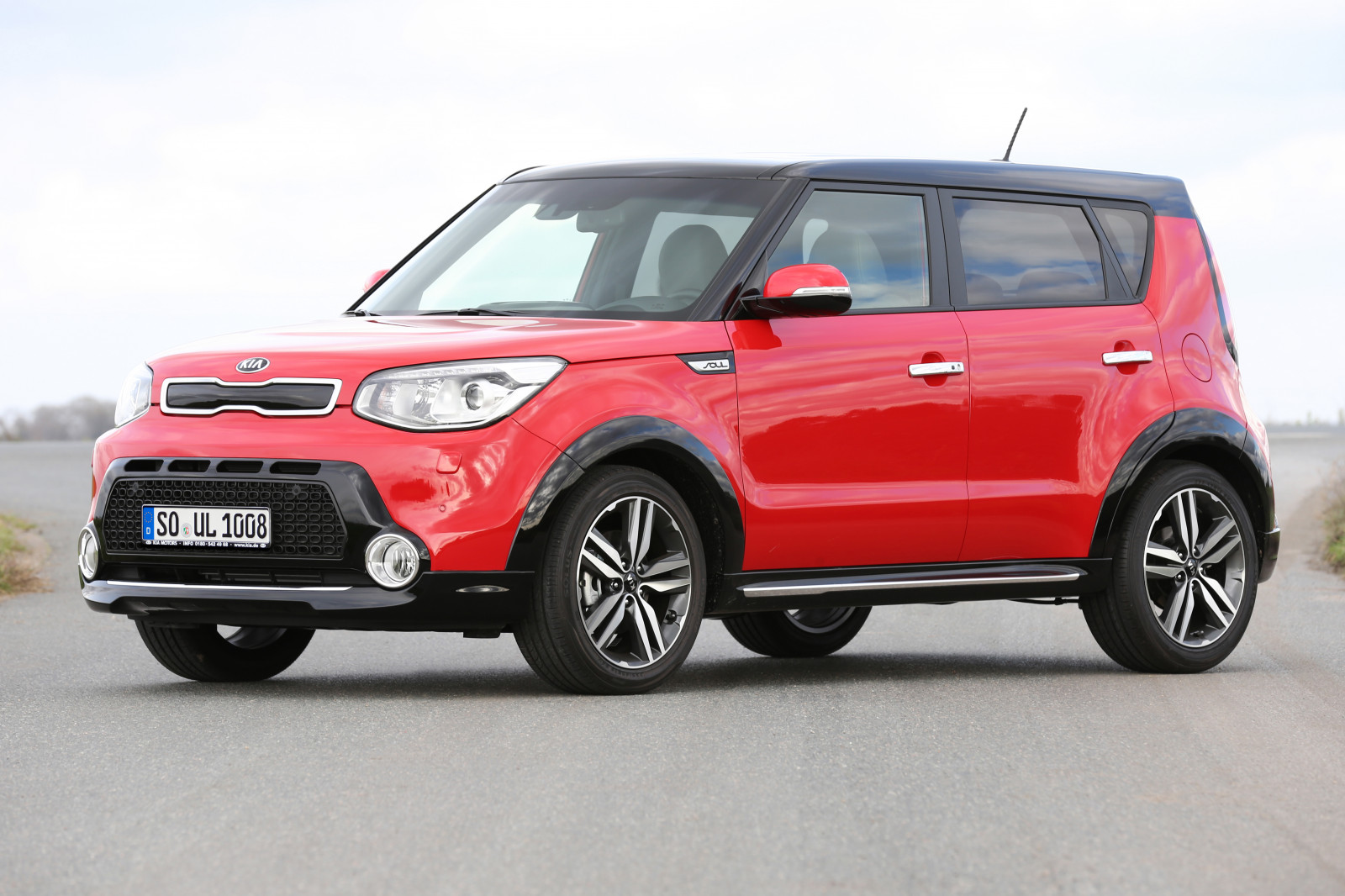 auto, vozidlo, 2015, Kia, netcarshow, netcar, obrázky vozidel, photo auto, Duše Europe version, kolo, pozemní vozidla, automobilového designu, automobilový exteriér, automobil make, nárazník, kompaktní vůz, městské auto, subcompact auto, Kompaktní sportovní užitkové vozidlo, hatchback, motory kia, kia soul