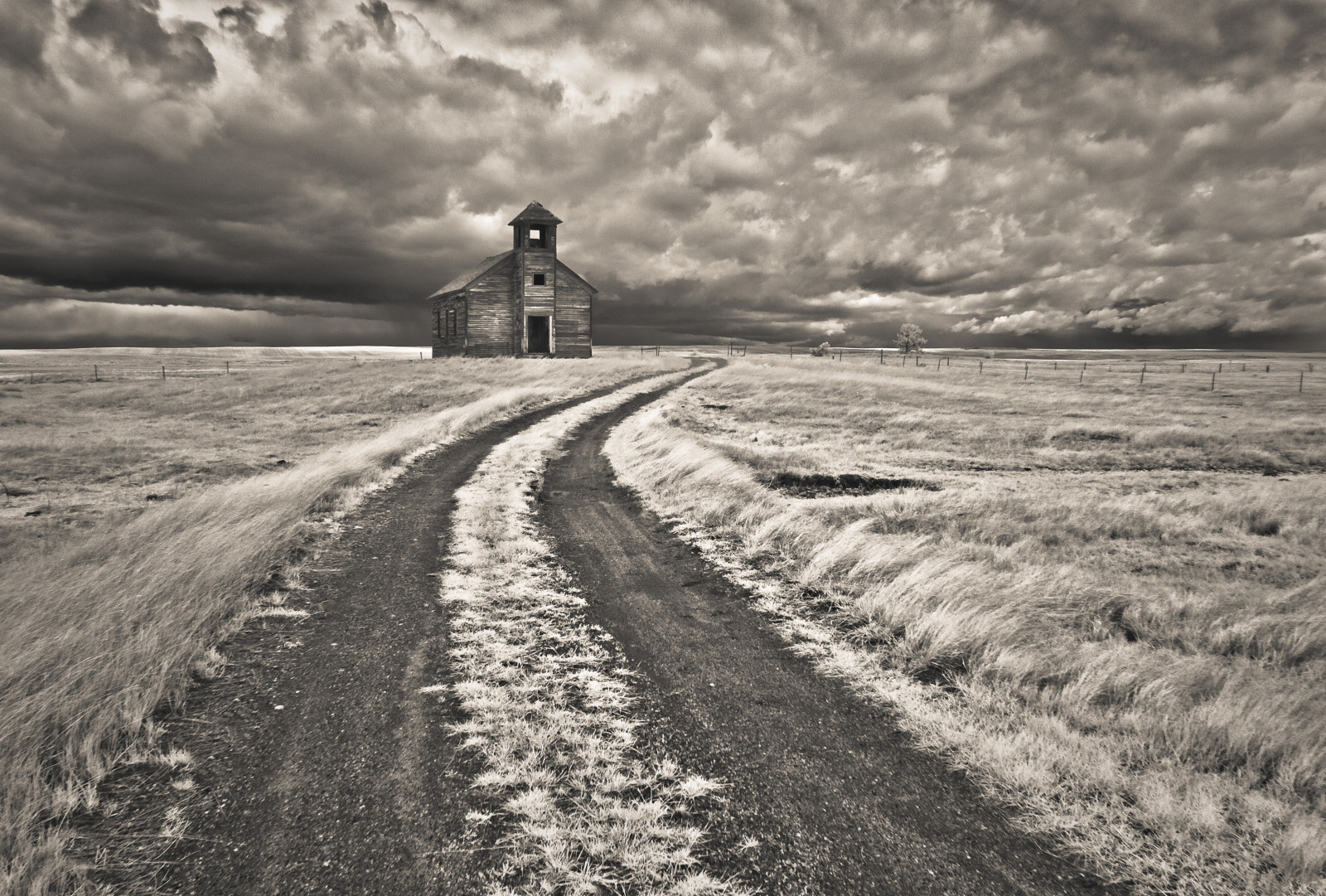 bianca, nero, monocromo, mare, collina, sabbia, abbandonato, la neve, inverno, nuvole, tempesta, Torre, costa, Canone, vento, orizzonte, Chiesa, infrarosso, Montana, nube, montagna, tempo metereologico, bw, onda, traccia, dimenticato, 50d, Questo, importa, area rurale, bianco e nero, fotografia in bianco e nero, fa, Cottonwood, hiline