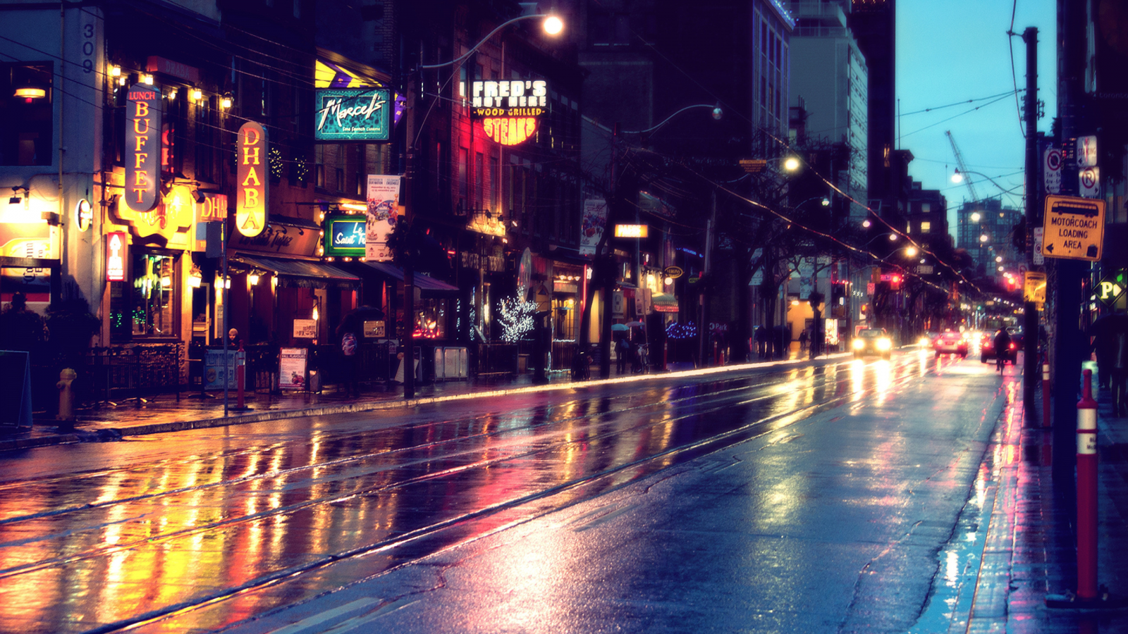 světla, barvitý, město, ulice, panoráma města, noc, odraz, silnice, večer, provoz, metropole, infrastruktura, pěší, světlo, barva, centrum, osvětlení, tma, urban area, lidské osídlení