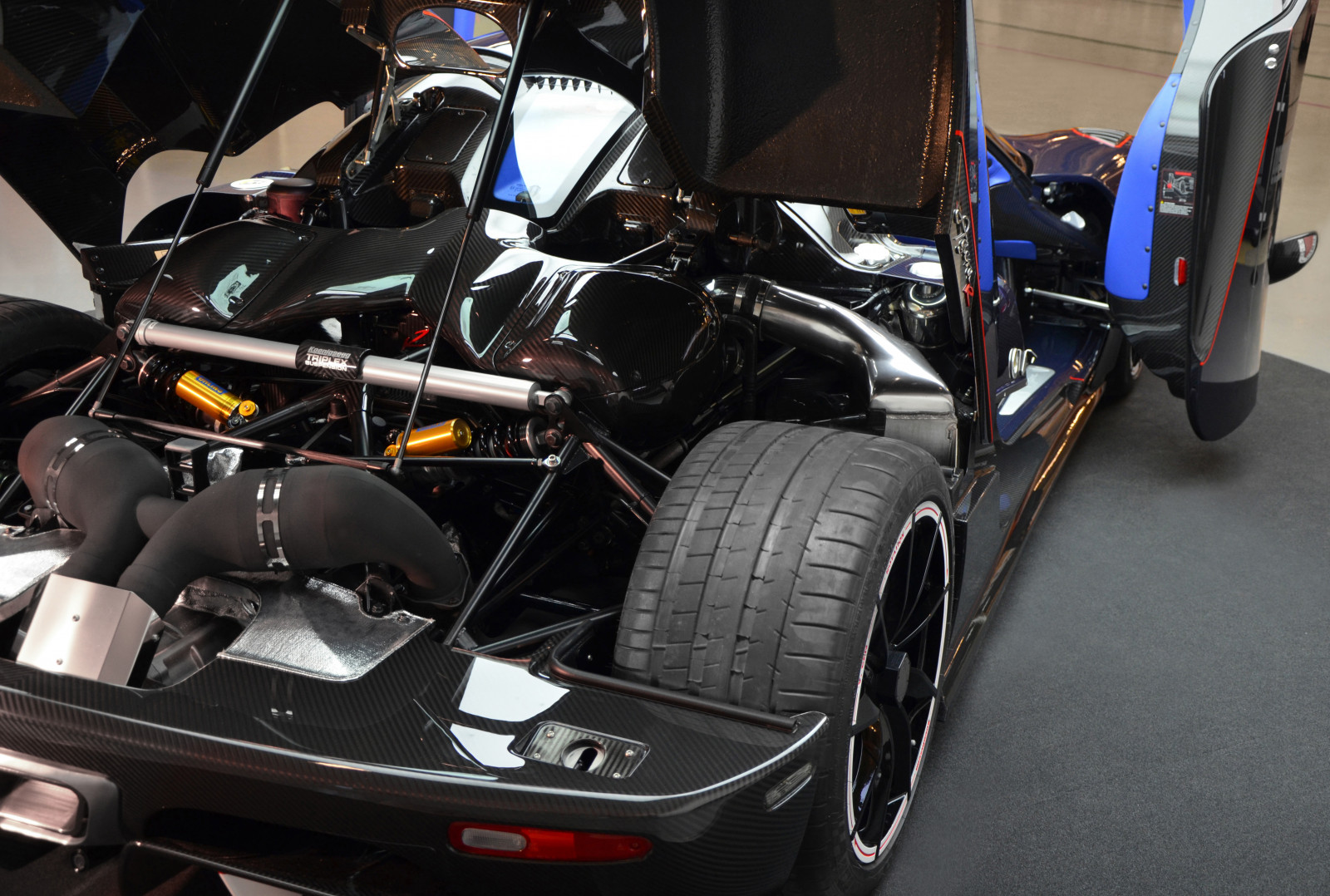 Auto, Fahrzeug, Sportwagen, Koenigsegg, Rennen, 2013, Leistungsauto, Netcarshow, Netcar, Auto Bilder, Auto Foto, Agera R BLT, Supercar, Landfahrzeug, Automobil-Design, Rennauto, Automobil machen, Rennstrecke, Autorennen, Freilaufwagen, Autoshow