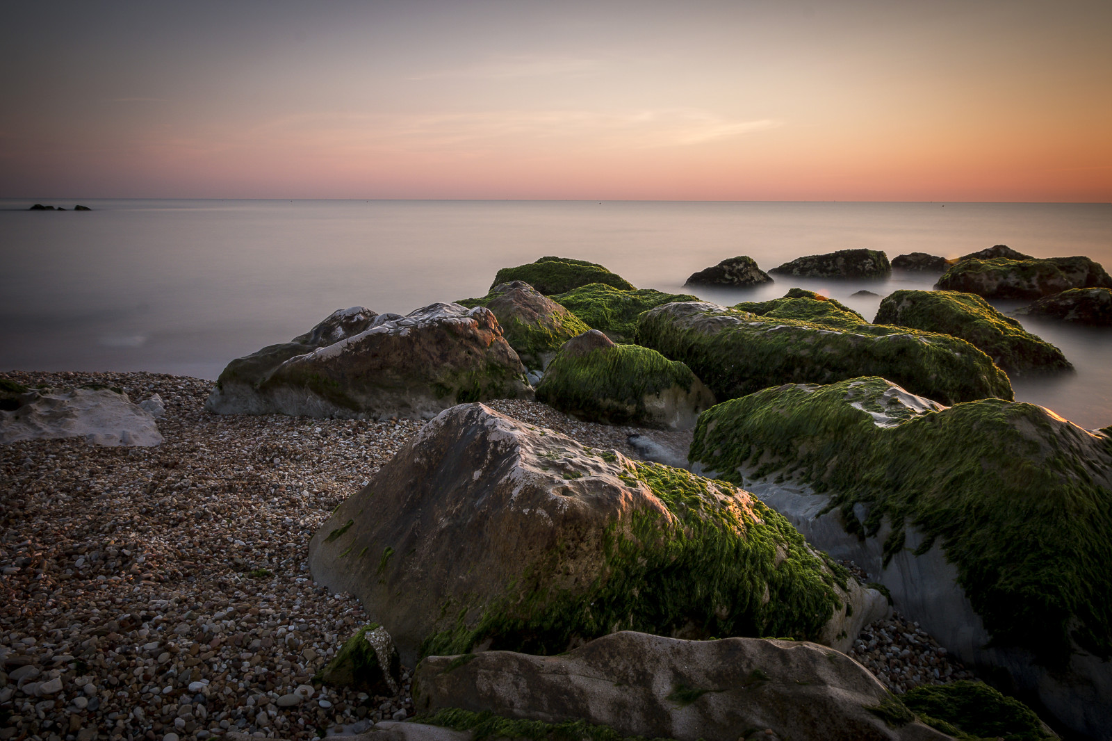 krajina, západ slunce, moře, Itálie, voda, Skála, pobřeží, tráva, nebe, kameny, pláž, svítání, uklidnit, večer, ráno, pobřeží, útes, Kánon, horizont, letní, soumrak, Terén, svítání, oceán, dolů, srpen, přímořská krajina, materiál, alba, Marche, 70d, agosto, mys, Pietre, mys, Conero