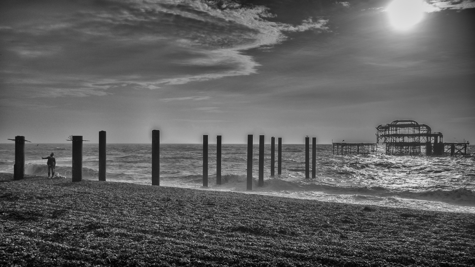 krajina, černobílý, moře, voda, pobřeží, zřícenina, nebe, fotografování, pláž, uklidnit, večer, vlny, pobřeží, horizont, atmosféra, molo, Brighton, Černý a bílý, mrak, strom, oceán, vlna, během dne, opuštěný, Černý a bílý, monochromatické fotografování, meteorologický jev, Hove, westpier, Westies, stock photography