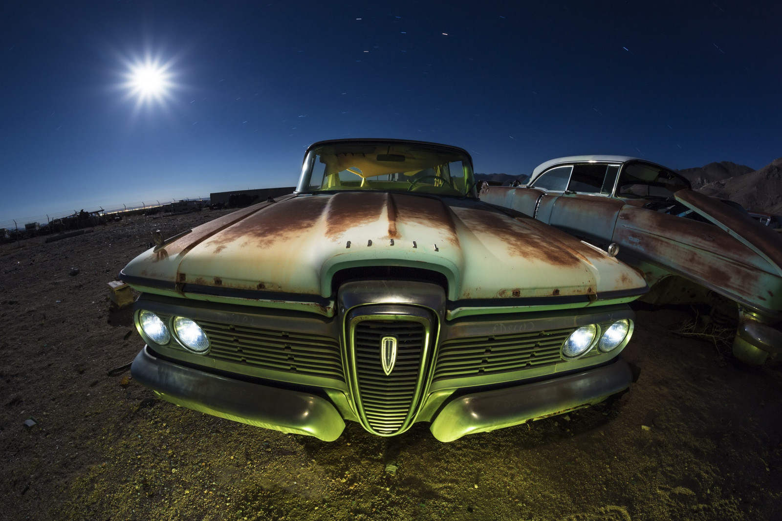 Achtergronden auto, voertuig, fisheyelens 2560x1707