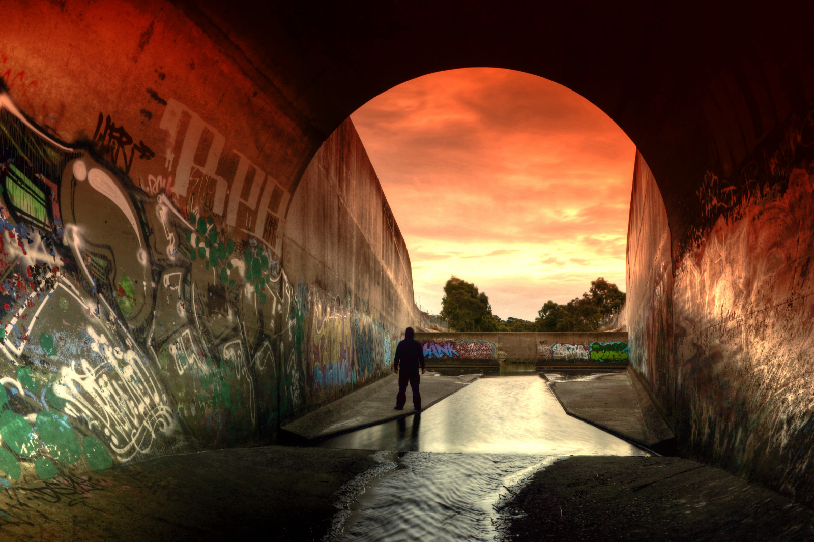 krajina, západ slunce, noc, voda, městský, odraz, nebe, bouřka, svět, džungle, tunel, podzemí, beton, zkoumání, Melbourne, urbex, prozkoumat, Snímek obrazovky, počítač tapeta, kapucí, vypustit, jazart, říhnutí