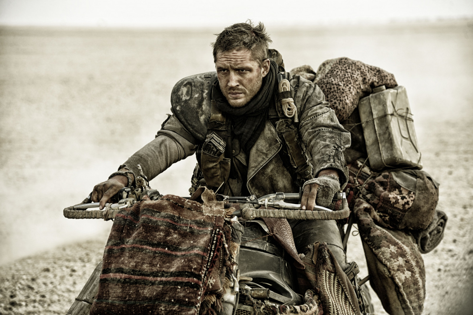 Menschen, Filme, Soldat, Militär-, Armee, Person, Mad Max Fury Road, Verrückter Max, Tom Hardy, Foto, Söldner, Beruf, Infanterie, Trupp
