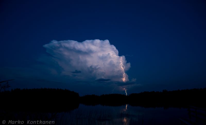 furtună,fulger,tunet,simplu