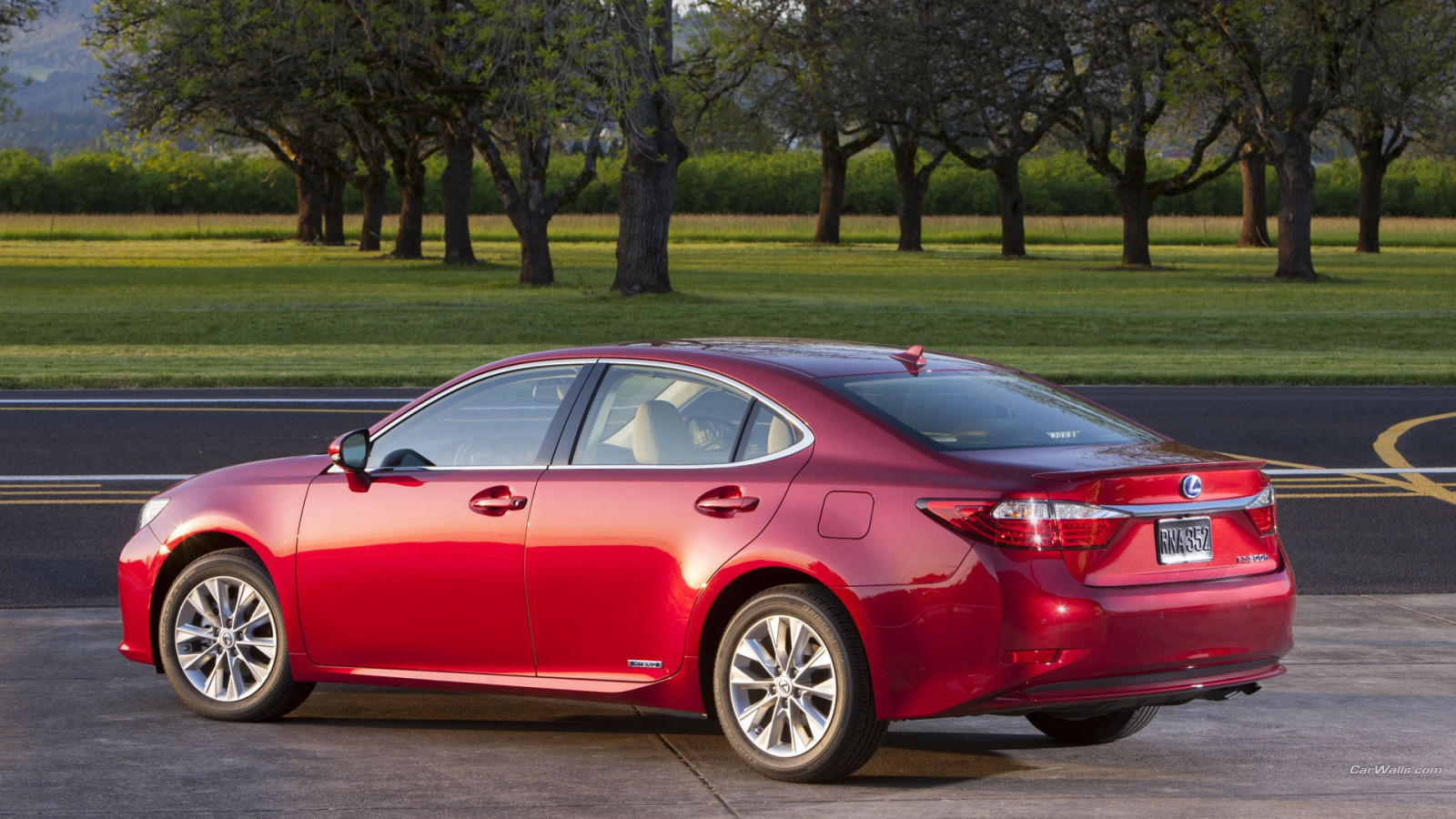 Lexus Red Wallpaper : red cars, sports car, Sedan, Lexus ES300h, wheel, land ...