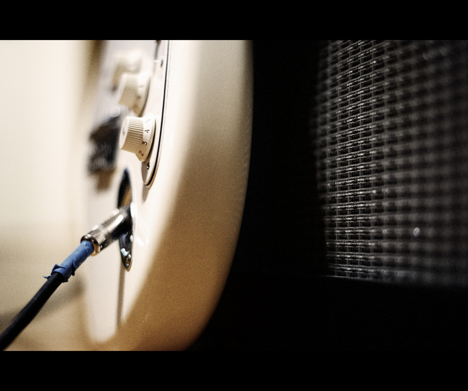 kytara, hudba, hudebník, mikrofon, Nikon, Zvuk, Kabel, Blatník, Stratocaster, amp, světlo, 50mm, f18, 18, dof, 365, hlasitý, D3S, zblízka, audio zařízení, zesilovač, elektrická kytara, Dustin, gaffke, dustingaffke, Rock 'n' roll