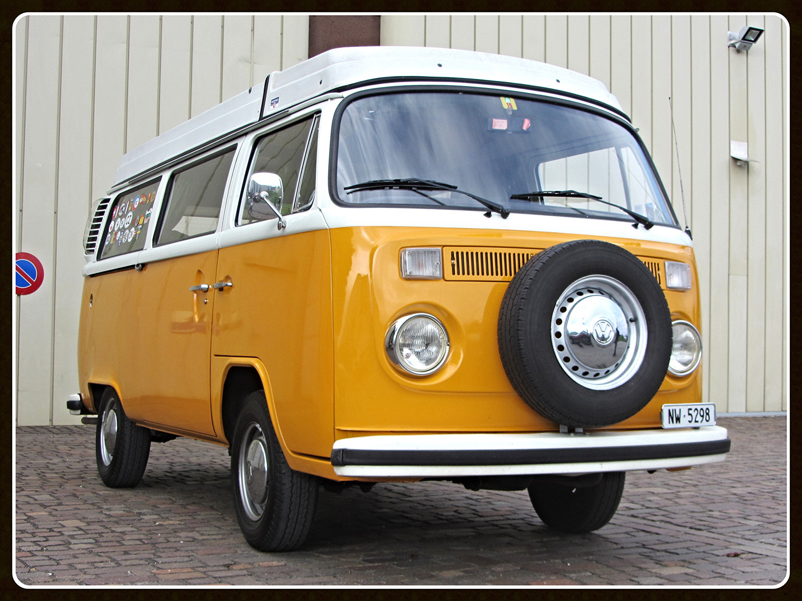 motorové vozidlo, auto, vozidlo, dodávka, druh dopravy, automobilového designu, volkswagen typ 2, Volkswagen, městské auto, automobilový exteriér, kompaktní vůz, minibus, klasická auta, samba