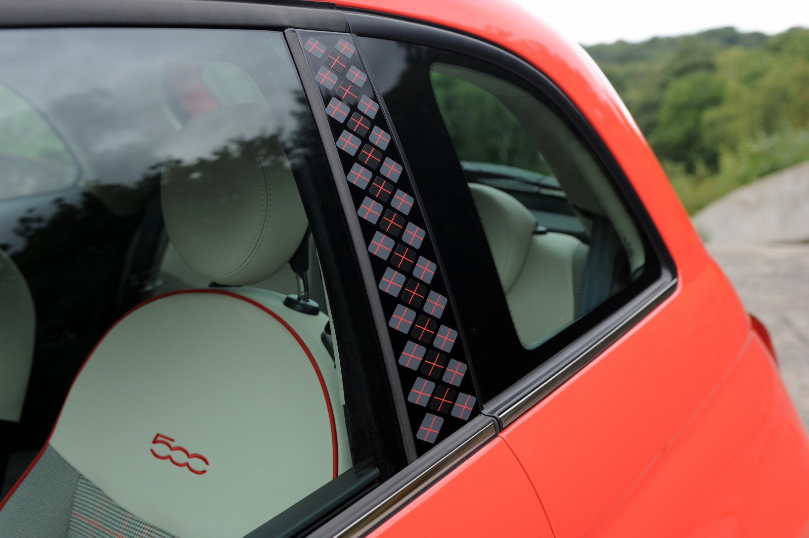 okno, auto, vozidlo, sklenka, sportovní auto, řidičský, FIAT, netcarshow, netcar, obrázky vozidel, photo auto, 2016, 500 UK verze, kolo, superauto, pozemní vozidla, automobilového designu, automobilový exteriér, automobil make, luxusní vůz, rodinný vůz, městské auto, subcompact auto