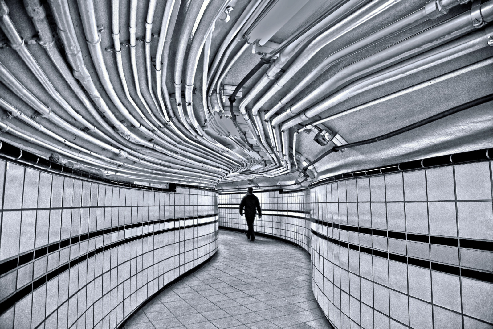 Černá, černobílý, město, architektura, městský, budova, nebe, fotografování, symetrie, nadreálný, ocel, vzor, čáry, oblouk, cesta, metro, metropole, trubky, struktura, infrastruktura, úhel, Černý a bílý, tělesné, newyork, design, čára, nyc, mezník, New York City, křivky, fasáda, Černý a bílý, monochromatické fotografování, Metropolitní oblast, denní osvětlení, geometrics, chodbu, fixed link