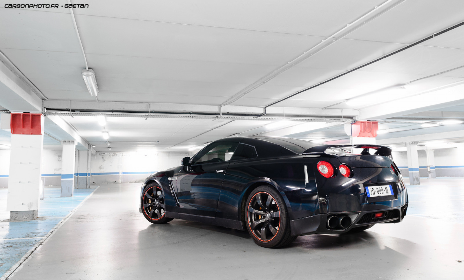 auto, veicolo a motore, nero, cerchio in lega, cerchione, ruota, veicolo, supercar, design automobilistico, auto di lusso personali, Nissan GT R, pneumatici per autoveicoli, veicolo di lusso, pneumatico, auto sportiva, vettura di medie dimensioni, macchina di spettacolo, automotive wheel system, esterno automobilistico, tecnologia, auto di famiglia, auto esecutivo, ha parlato, parte auto, illuminazione automobilistica, paraurti, coupe, Parafango, Berlina, berlina sportiva, auto da corsa, tronco