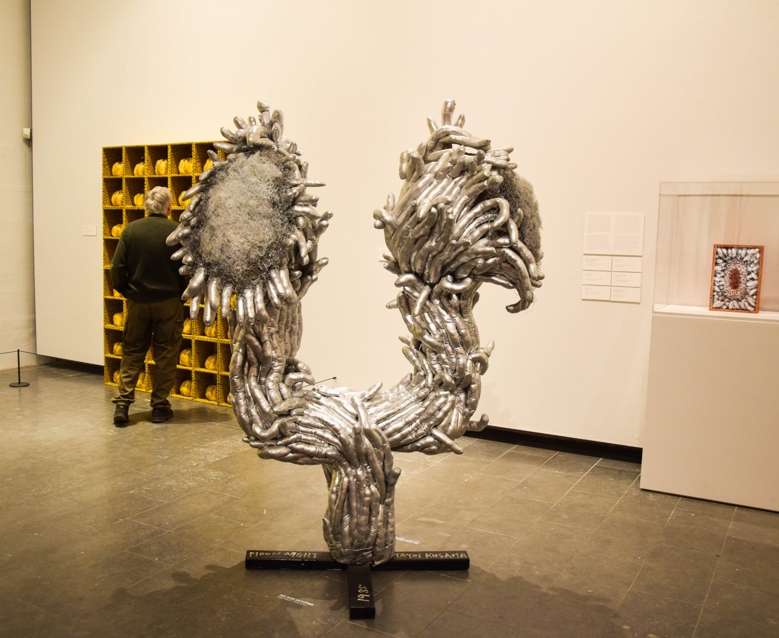 výkres, dřevo, sochařství, socha, muzeum, UMĚNÍ, konst, výstava, louisianamuseumofmodernart, Kusama, yayoikusama, moderní umění, ophobninger, turistická atrakce, dávná historie, moderní umění, galerie umění, umělecká výstava