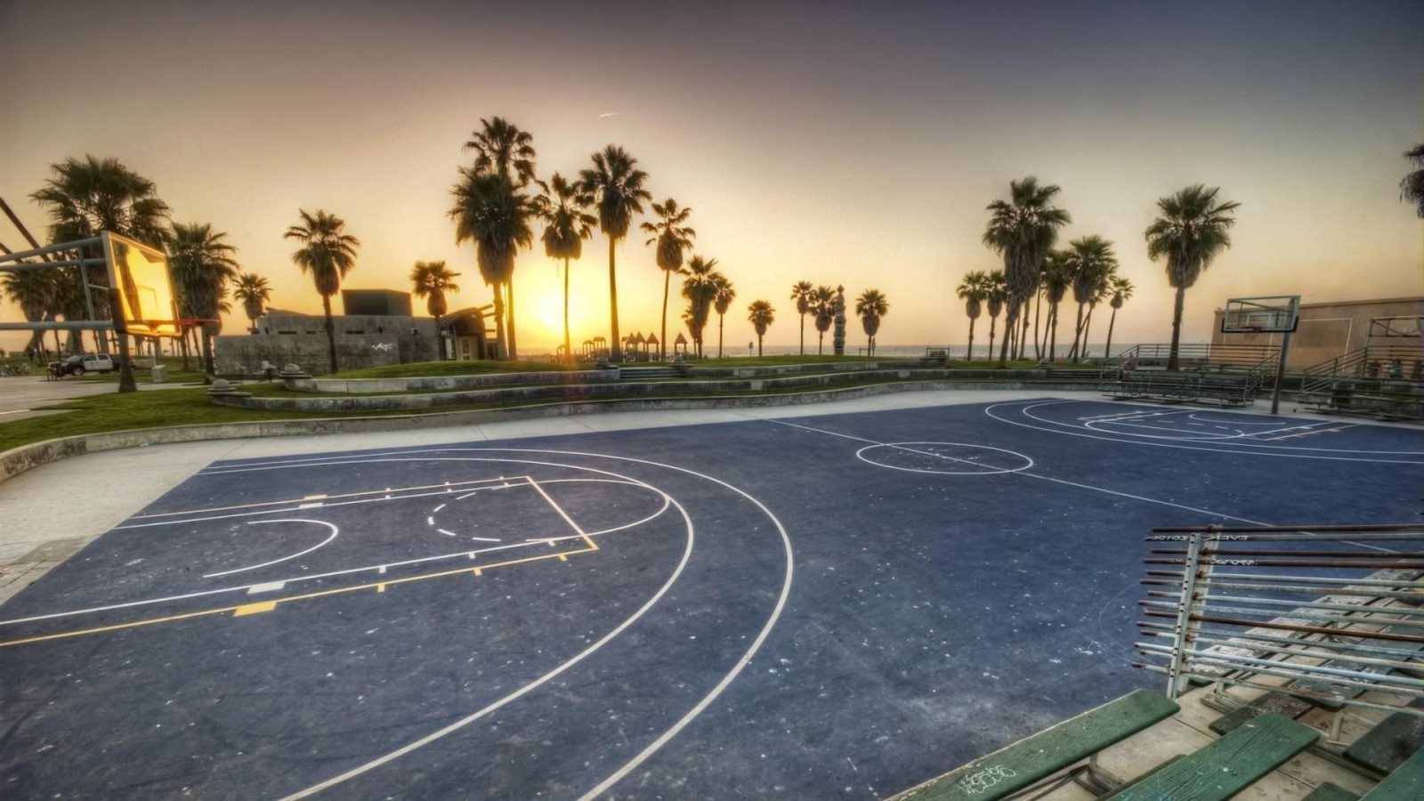 Sfondi : gli sport, tramonto, città, pallacanestro, la piazza cittadina