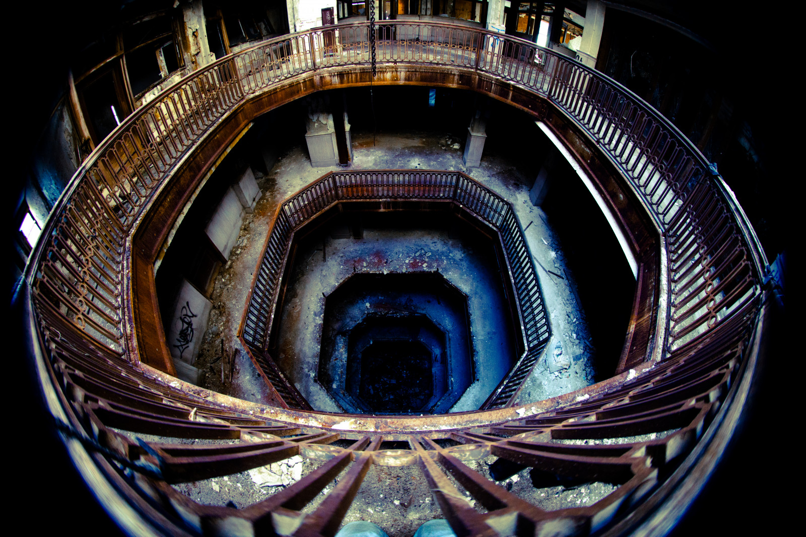 abbandonato, simmetria, cerchio, Stati Uniti d'America, Michigan, obiettivo fisheye, Detroit, 10, Farwell, oscurità, fav10, fav20, fav50, fav30, fav40, fav70, fav25, fav60, stati Uniti, Stati Uniti d'America, waynecounty, superfave, farwellbuilding, harriewbonnah, stock photography