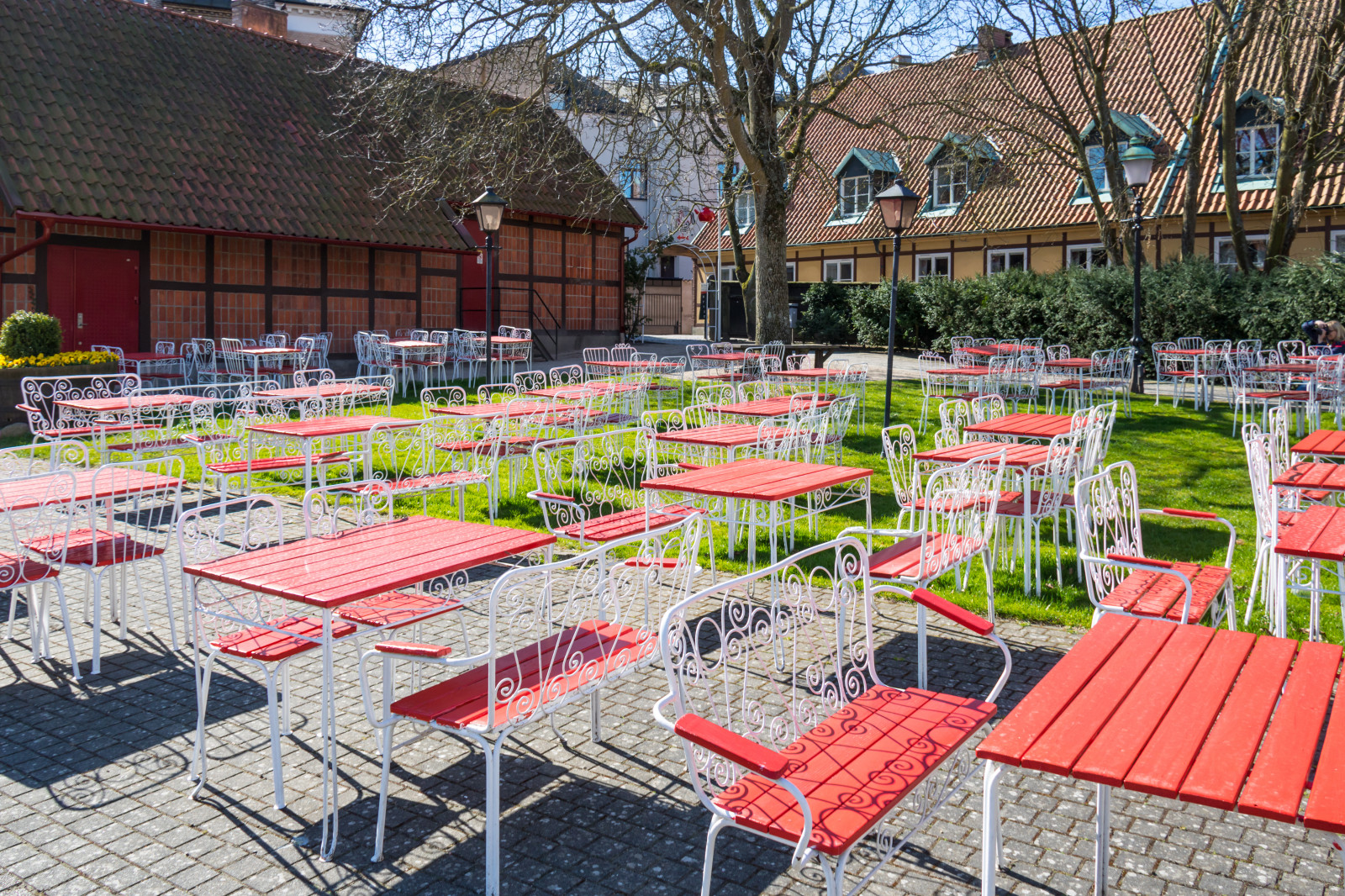 have, by, skygge, tabel, stol, bænk, baggård, blomst, Ystad, cafe, skugga, kafe, b ckah stenskaffestuga, kvarter, offentlige rum