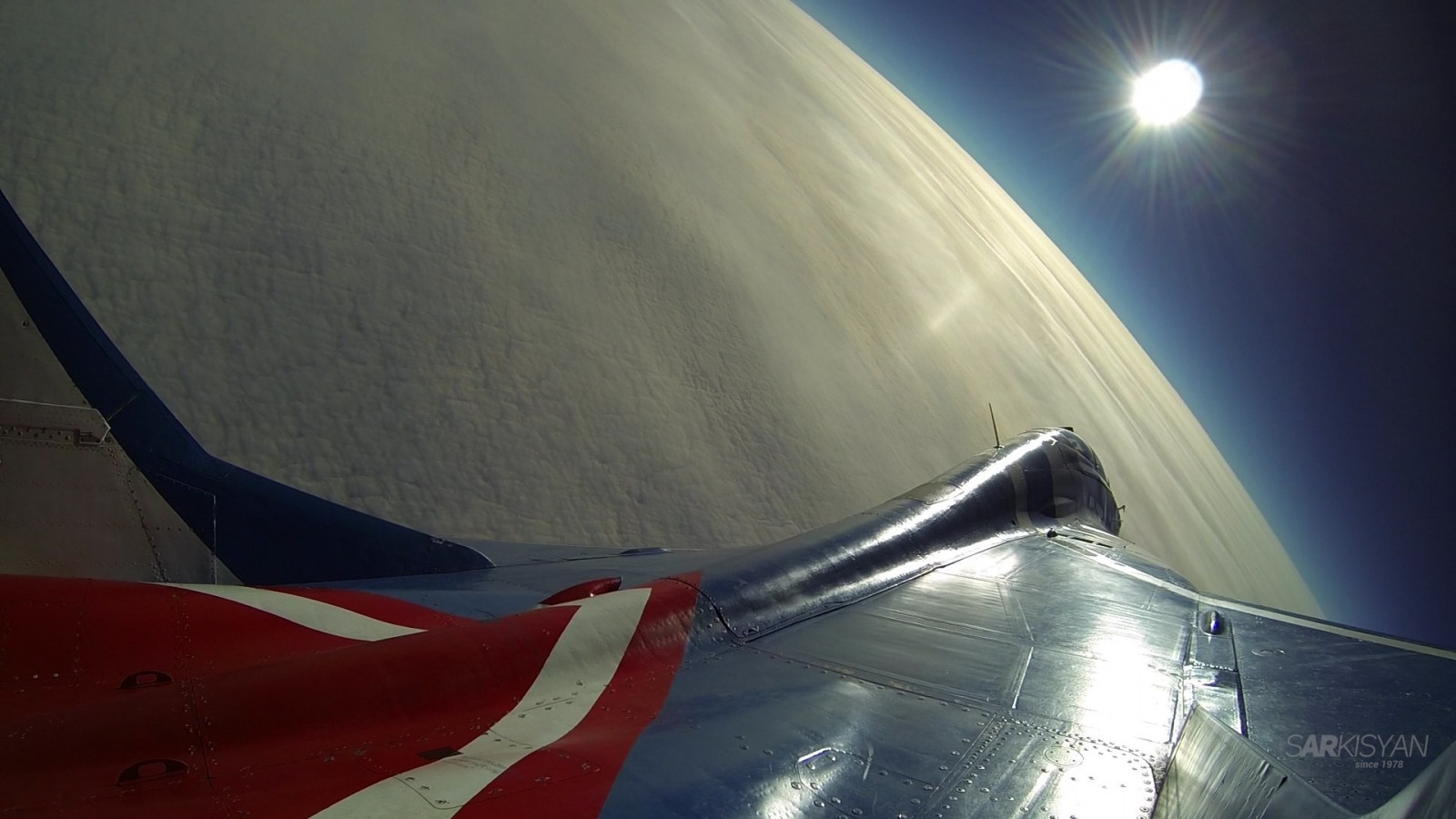 slunečnímu záření, prostor, odraz, vozidlo, letoun, letadlo, modrý, akrobatický tým, mig 29, Mikoan MiG 29, Let, světlo, letectví, křídlo, Atmosféra Země, vesmír