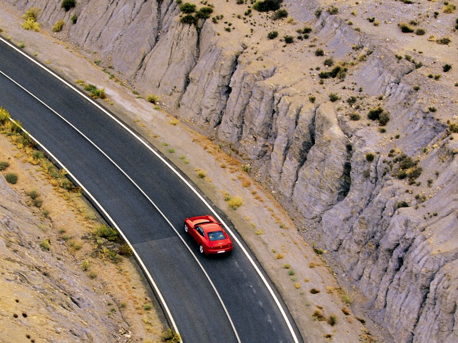 vej, bjergpasset, Ferrari, hovedvej, asfalt, infrastruktur, netcarshow, netcar, bil billeder, bil foto, 2011, 612 Scaglietti, bane, jord, geologisk fænomen, vejbelægning