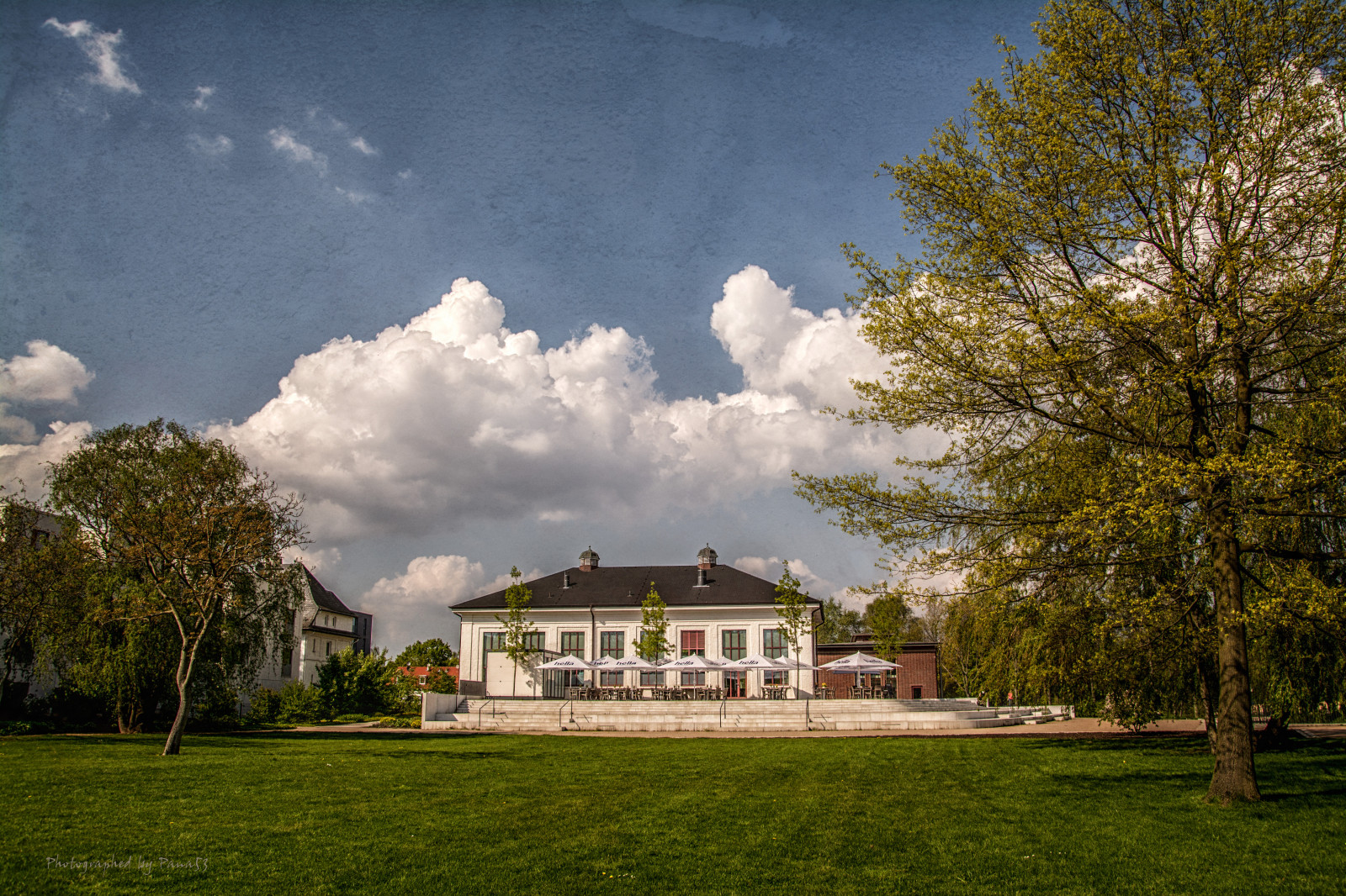 nebe, kavárna, mraky, Německo, deutschland, restaurace, Nikon, nebe, mraky, modrá obloha, blauerhimmel, texturou, IgA, Summerinthecity, Wilhelmsburg, textur, Igagel nde, Pana53, nikon7100, Fotografovalpana53, Texturedbypana53
