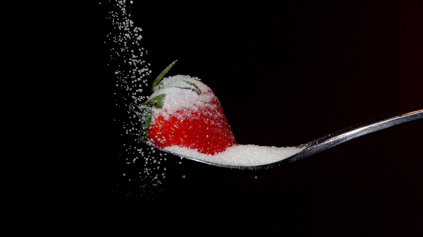 สีขาว, ดำ, อาหาร, ความรัก, สีแดง, การถ่ายภาพ, ใกล้ชิด, แมโคร, สาขา, ผลไม้, ช้อน, สีเขียว, น้ำตาล, สตรอเบอร์รี่, เงิน, ใบไม้, ดอกไม้, ปลูก, ผลไม้เล็ก ๆ, อร่อย, หวาน, makro, สตรอเบอร์รี่, กลีบดอก, justsuperb, Soe, วอลล์เปเปอร์คอมพิวเตอร์, ผลิต, โรงงานที่ดิน, พืชดอก, ใกล้ชิด, การถ่ายภาพมาโคร, ถ่ายภาพนิ่ง, ยำ, เครื่องเงิน, blackground