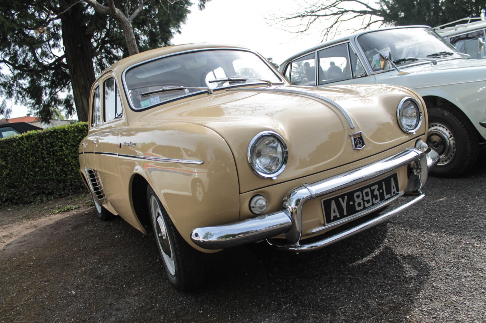 Auto, Kraftfahrzeug, Automobil-Design, Fahrzeug, klassisch, Klassisches Auto, Antikes Auto, Kompaktwagen, Oldtimer, Hardware-