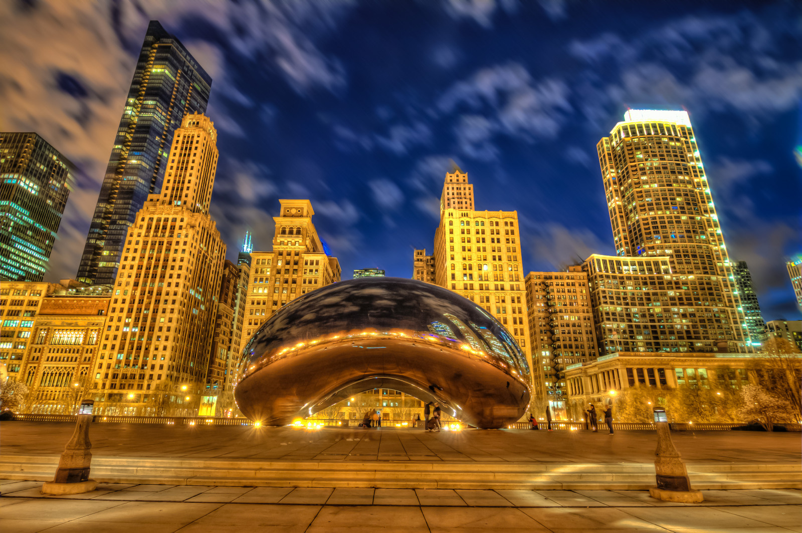 město, panoráma města, noc, architektura, budova, nebe, Cestovní ruch, hotel, panoráma, mrakodrap, večer, věž, sklenka, Spojené státy americké, Illinois, Chicago, metropole, centrum, bluehour, Amerika, osvětlení, náměstí, mezník, během dne, fasáda, urban area, turistická atrakce, počítač tapeta, Metropolitní oblast, panelový dům, cloudgate, Millennium Park