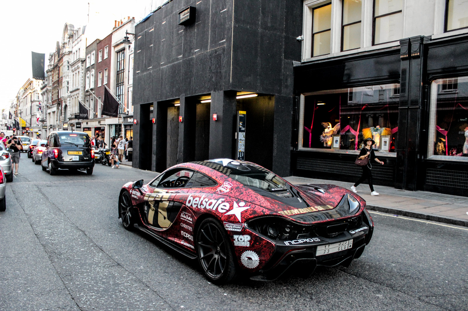 letní, Londýn, dějiny, auto, Kánon, Harrods, Knightsbridge, McLaren, Pouto, Mayfair, superauto, Gumball, p1, gumball3000, pozorovatel, Hypercar, worldcars, Galag, mclarenp1, Galagp1