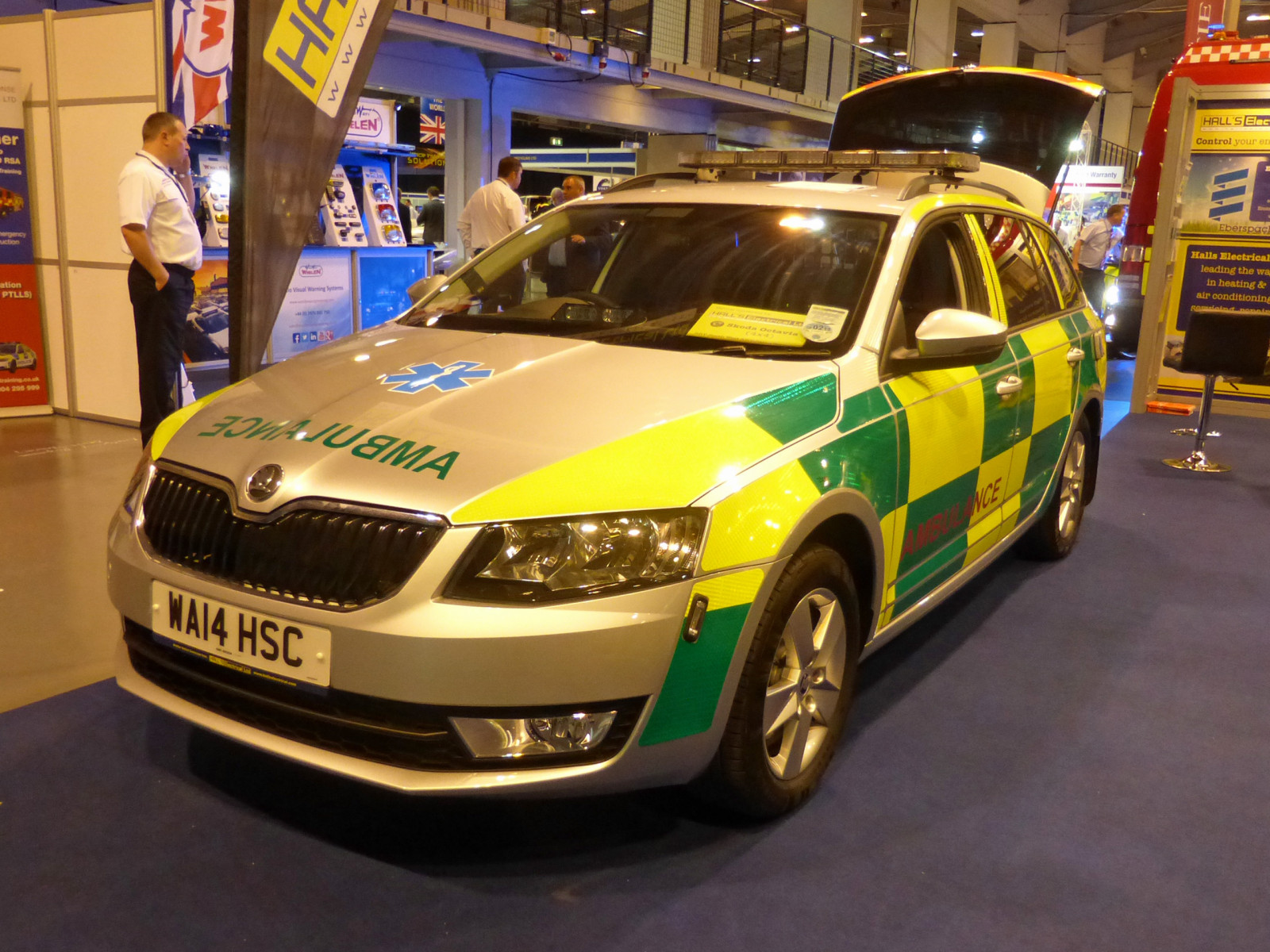 blu, leggero, giugno, ambra, polizia, esposizione, ambulanza, Telford, nazionale, veicolo, conferenza, flotta, Rapido, associazione, Skoda, Octavia, risposta, manager, 2014, napfm, wa14hsc