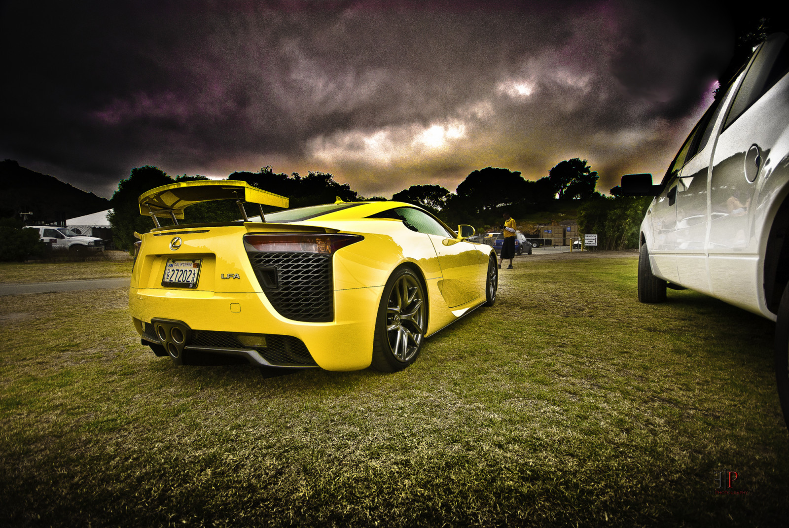 barvitý, západ slunce, auto, tráva, nebe, vozidlo, fotografování, mraky, svítání, žlutý, Lamborghini, Lamborghini Aventador, slunce, Nikon, Lexus, sportovní auto, Google, výkon auta, unikátní, Hypercar, exotický, Lexus LFA, Vzácný, LFA, dramatický, flickr, počasí, prozkoumat, osvětlení, kolo, Monterey, zadní světlo, zajímavý, superauto, týden, sigma, D3000, výhradní, zadní, většina, automotive, sportovní auto, nasycení, 1020mm, pozemní vozidla, automobilového designu, automobil make, folk fotografie, concorso