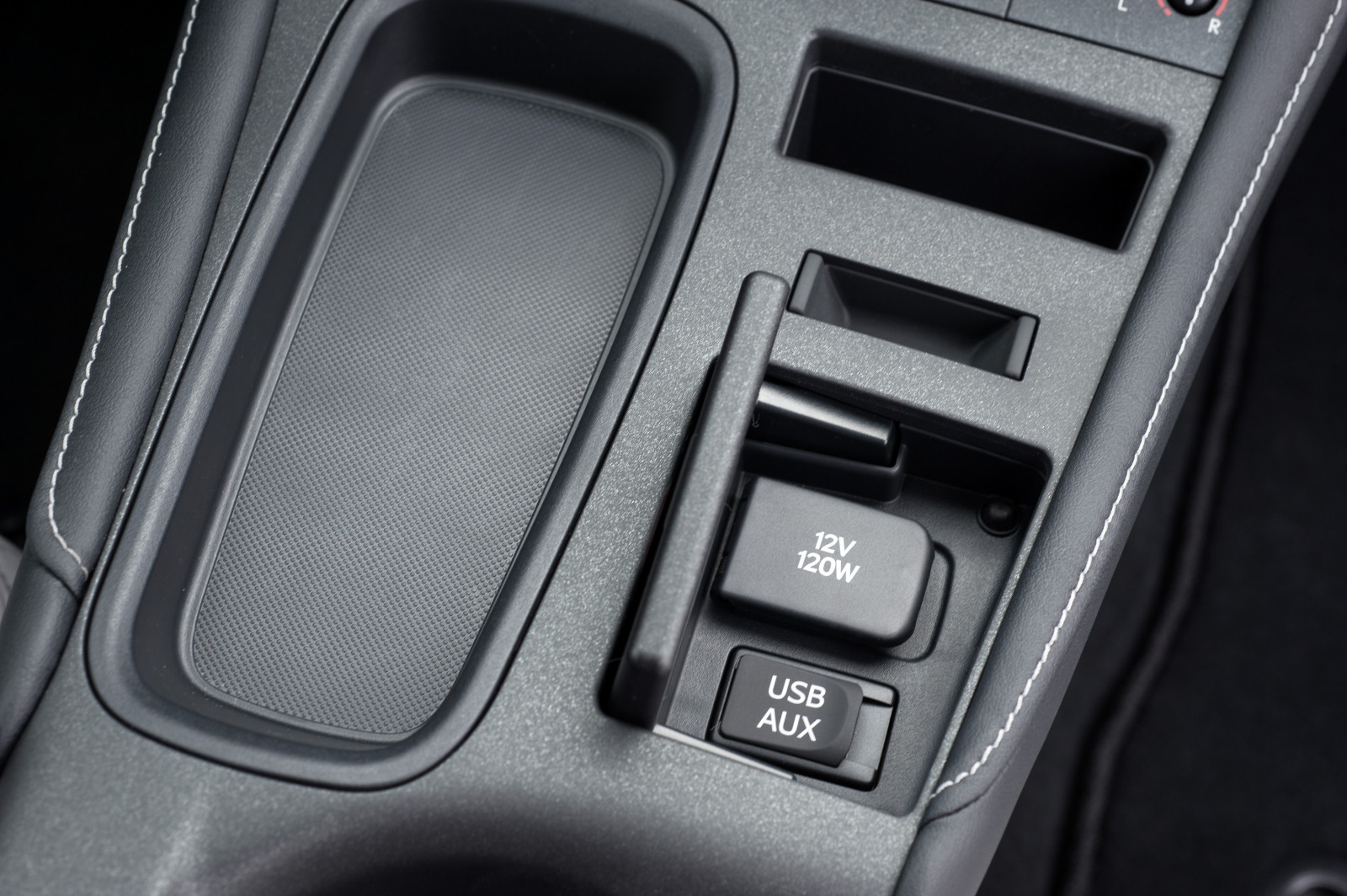 Auto, Fahrzeug, Lexus, 2015, Lenkrad, Limousine, Netcarshow, Netcar, Auto Bilder, Auto Foto, Rad, CT 200h, Rand, Landfahrzeug, Automotive außen, Automobil machen, Luxusfahrzeug, Familienwagen, Kompaktwagen, Exekutivwagen, Sport Nutzfahrzeug, Volvo autos