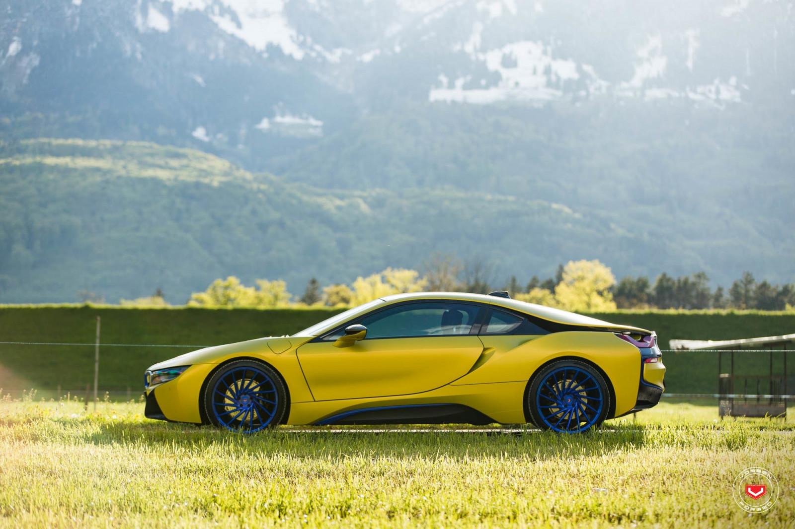 Wallpaper : sky, BMW i8, sports car, yellow cars, coupe, performance ...