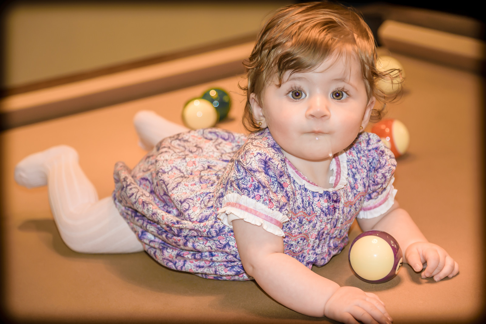 børn, sidder, baby, Nikon, lykke, Madrid, hud, Spille, NIKKOR, 24120, barn, flickr, børn, pige, smil, øje, hånd, sjovt, D600, FX, nikond600, pepoexpress, httpswwwflickrcomgroupsnikonfxpooltagsd600, portrætfotografering, menneskehår farve, lille barn, spædbarn, eli, elisabeth, nikond600portrait, Nieta, grandaughter, minietaeli, barnebarn